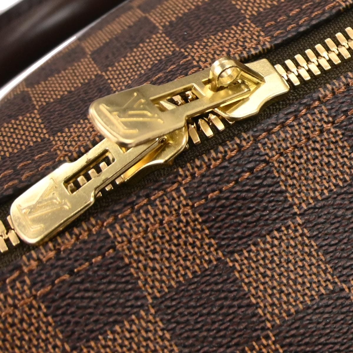Louis Vuitton 2006 Damier Keepall 50 Travel Duffle Handbag N41427