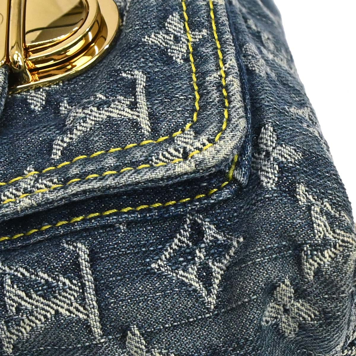 Louis Vuitton 2006 Blue Monogram Denim Baggy PM Shoulder Bag M95049