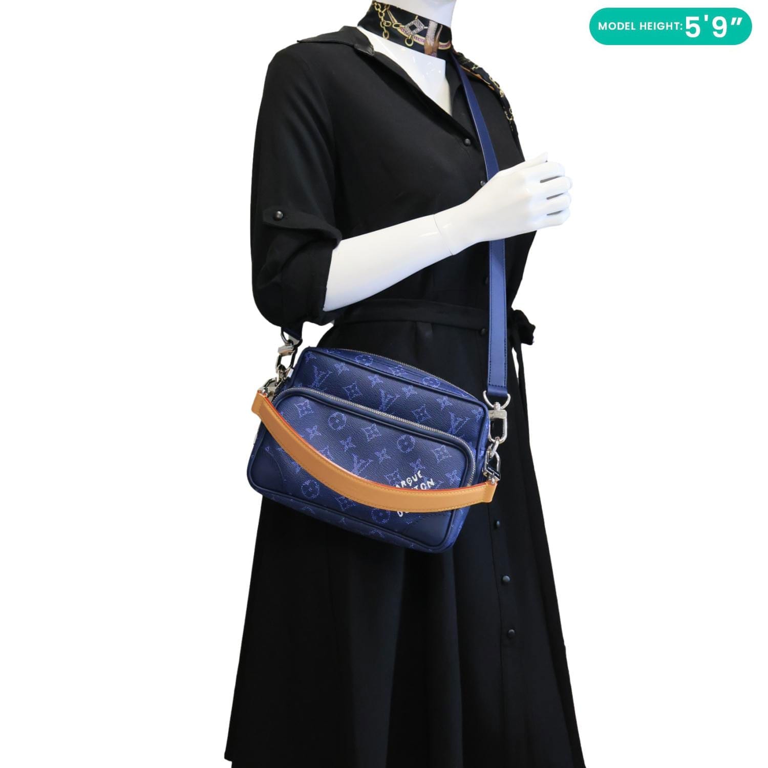 LOUIS VUITTON Nil Monogram Heritage Canvas Shoulder Bag Blue