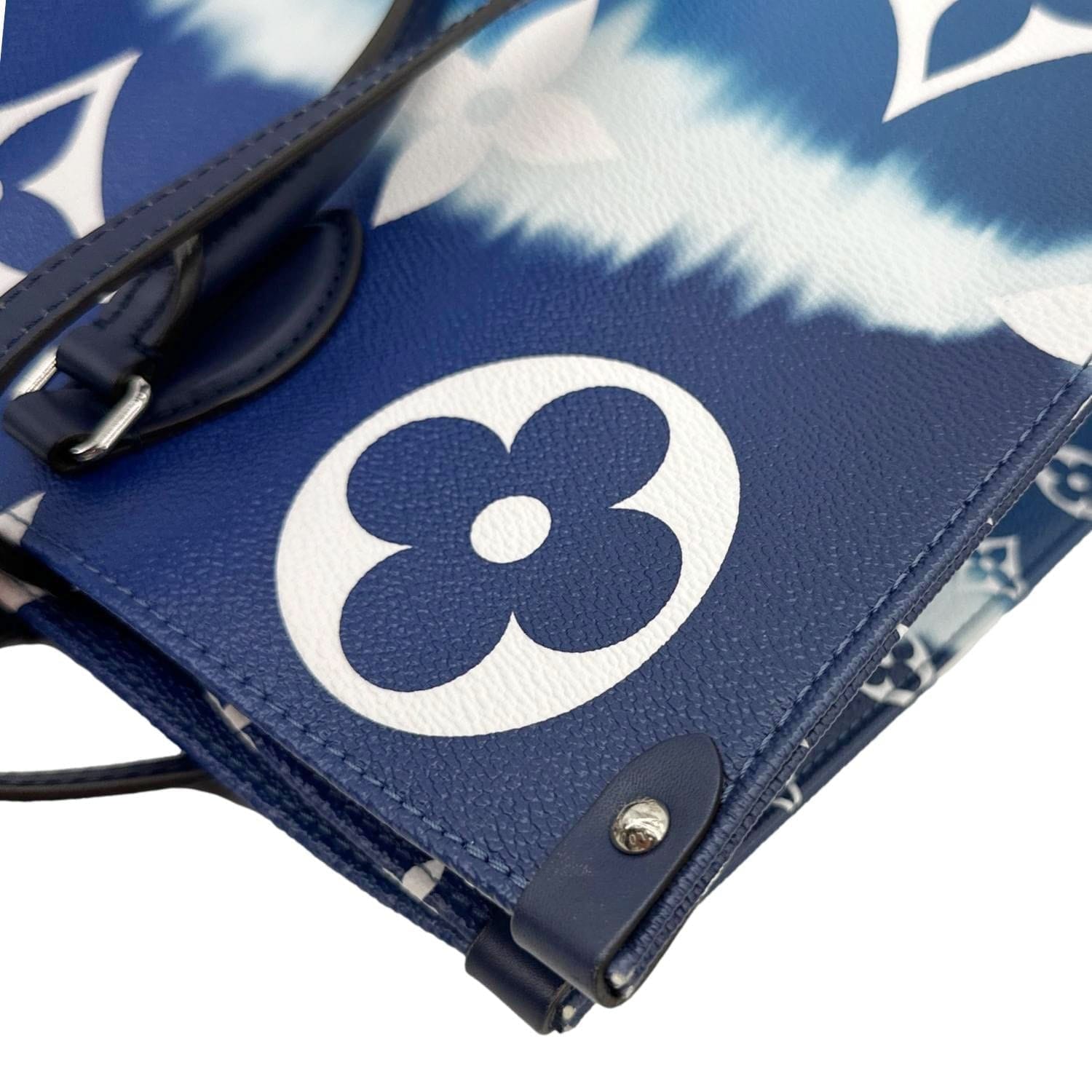 LOUIS VUITTON Onthego GM Monogram Escale Canvas Shoulder Bag Blue