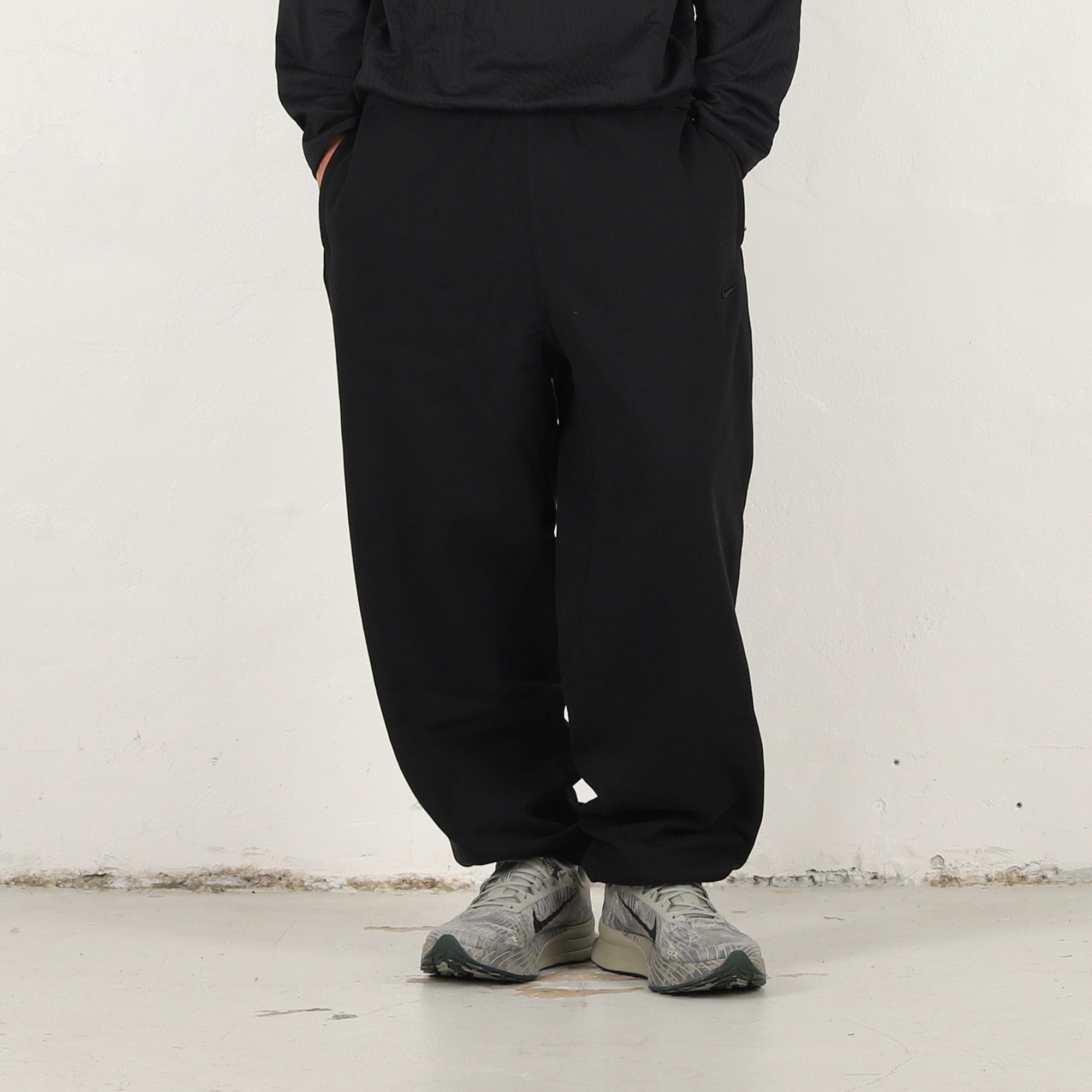 Nike 560 Fleece Pant - Black
