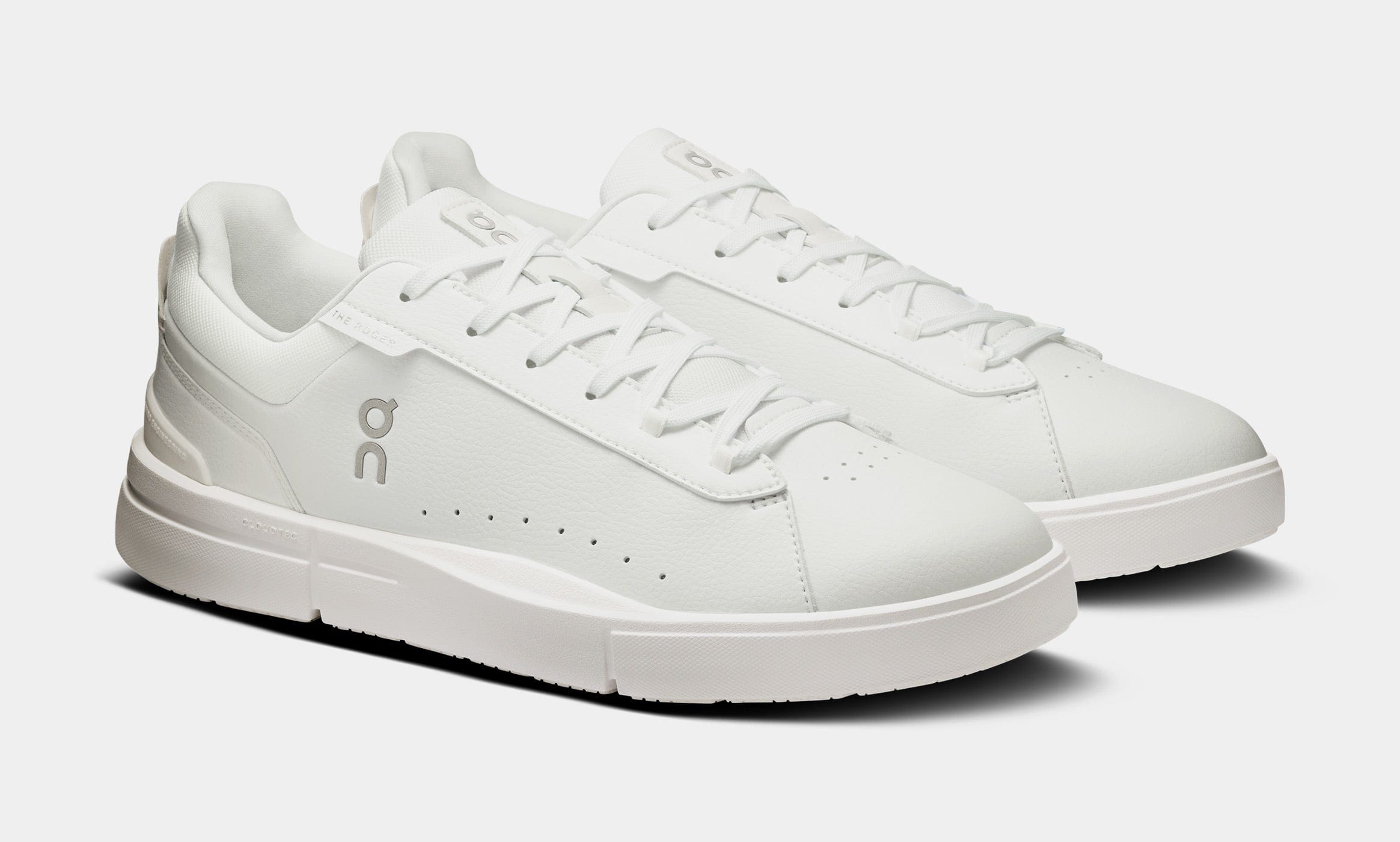 On Running The Roger Mens Lifestyle Shoes (White)