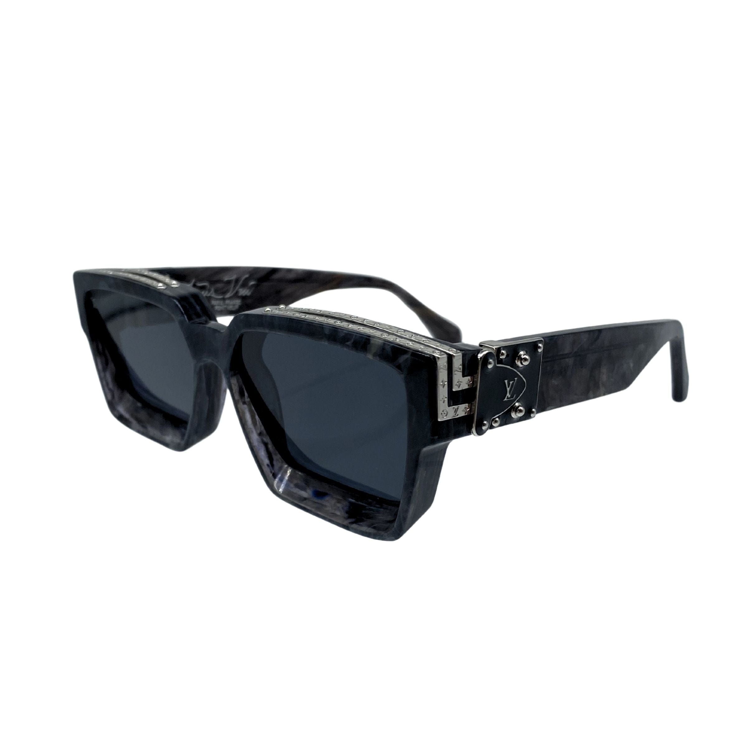 Louis Vuitton 1.1 Millionaire Gray Glasses