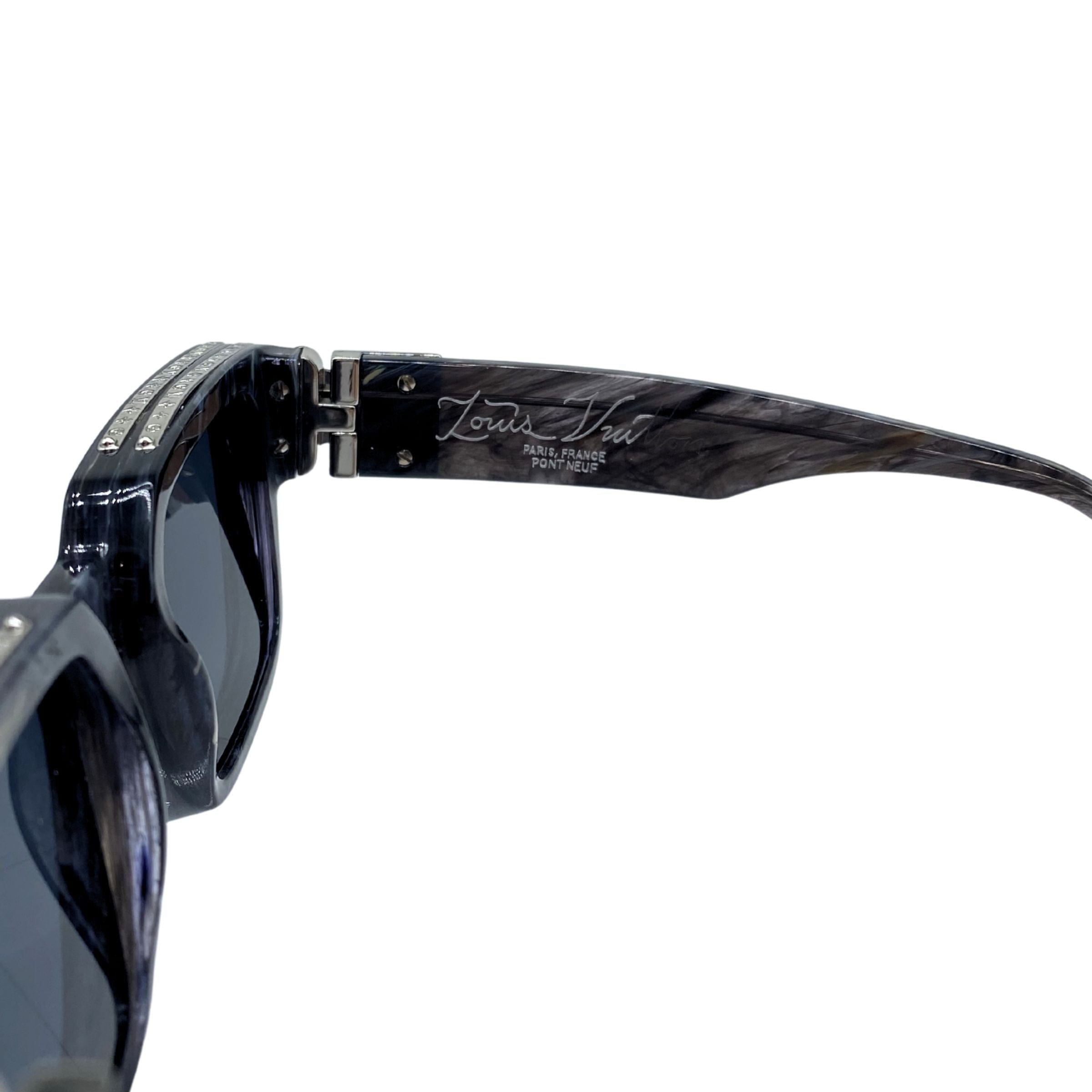 Louis Vuitton 1.1 Millionaire Gray Glasses