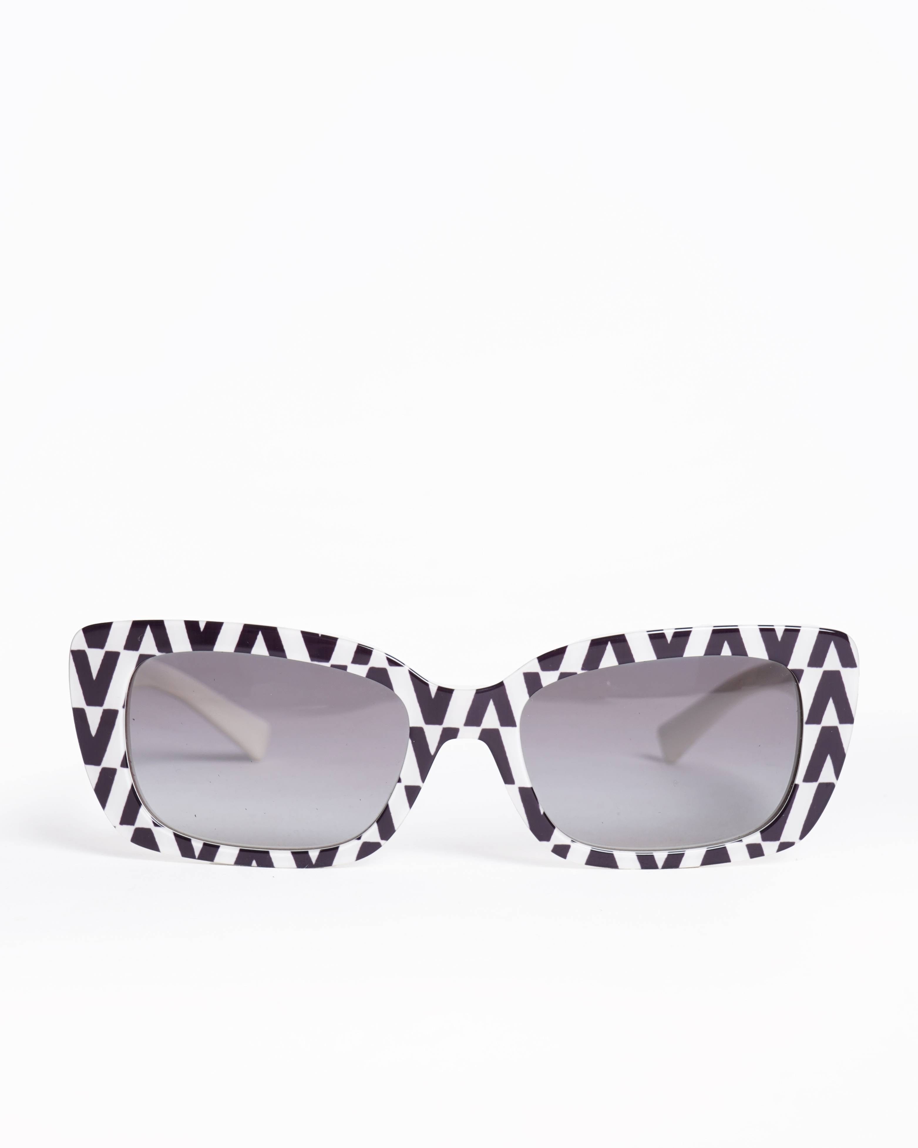 Valentino New Valentino VA4094Monogram Black & White Women's Rectangular Sunglasses