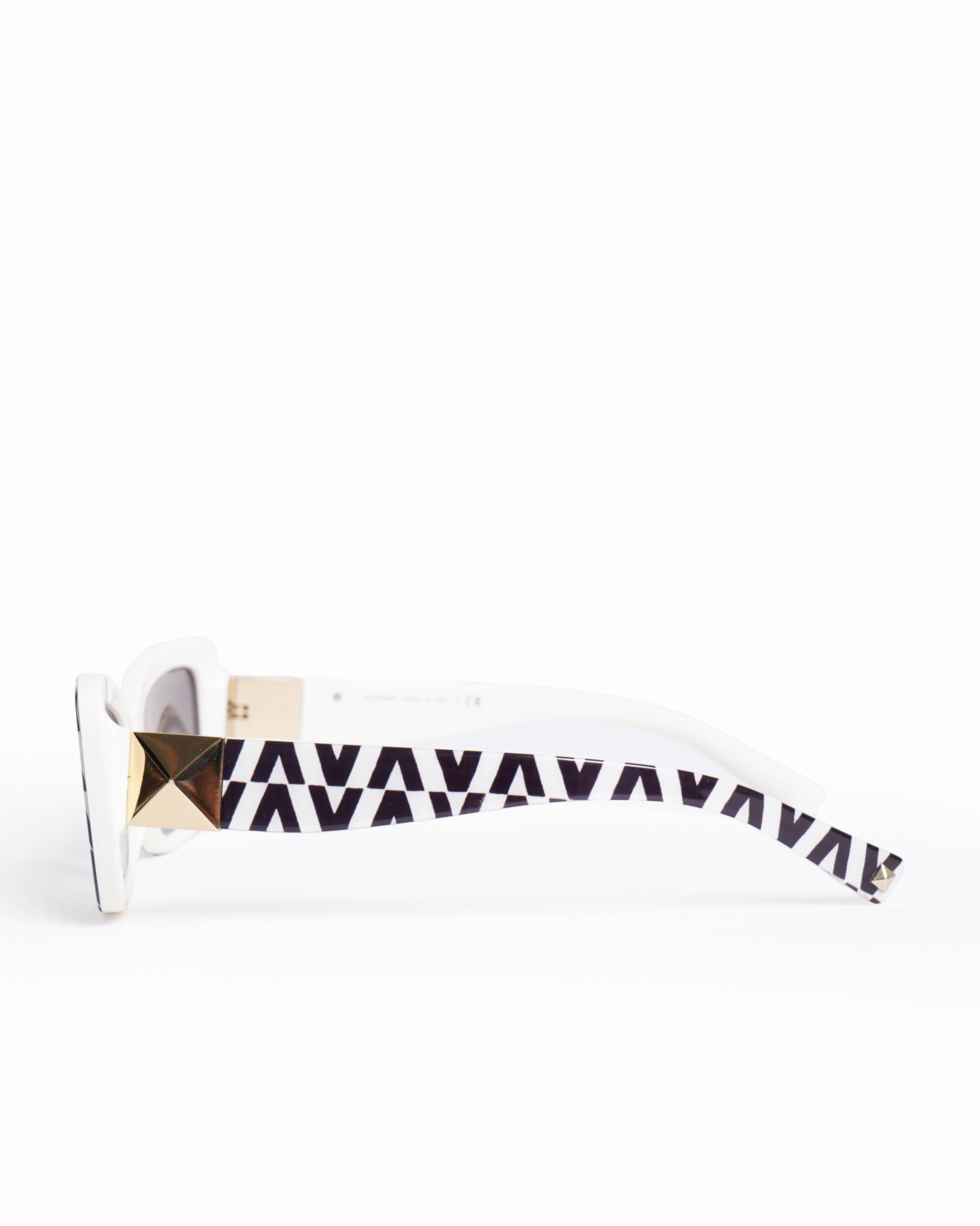 Valentino New Valentino VA4094Monogram Black & White Women's Rectangular Sunglasses