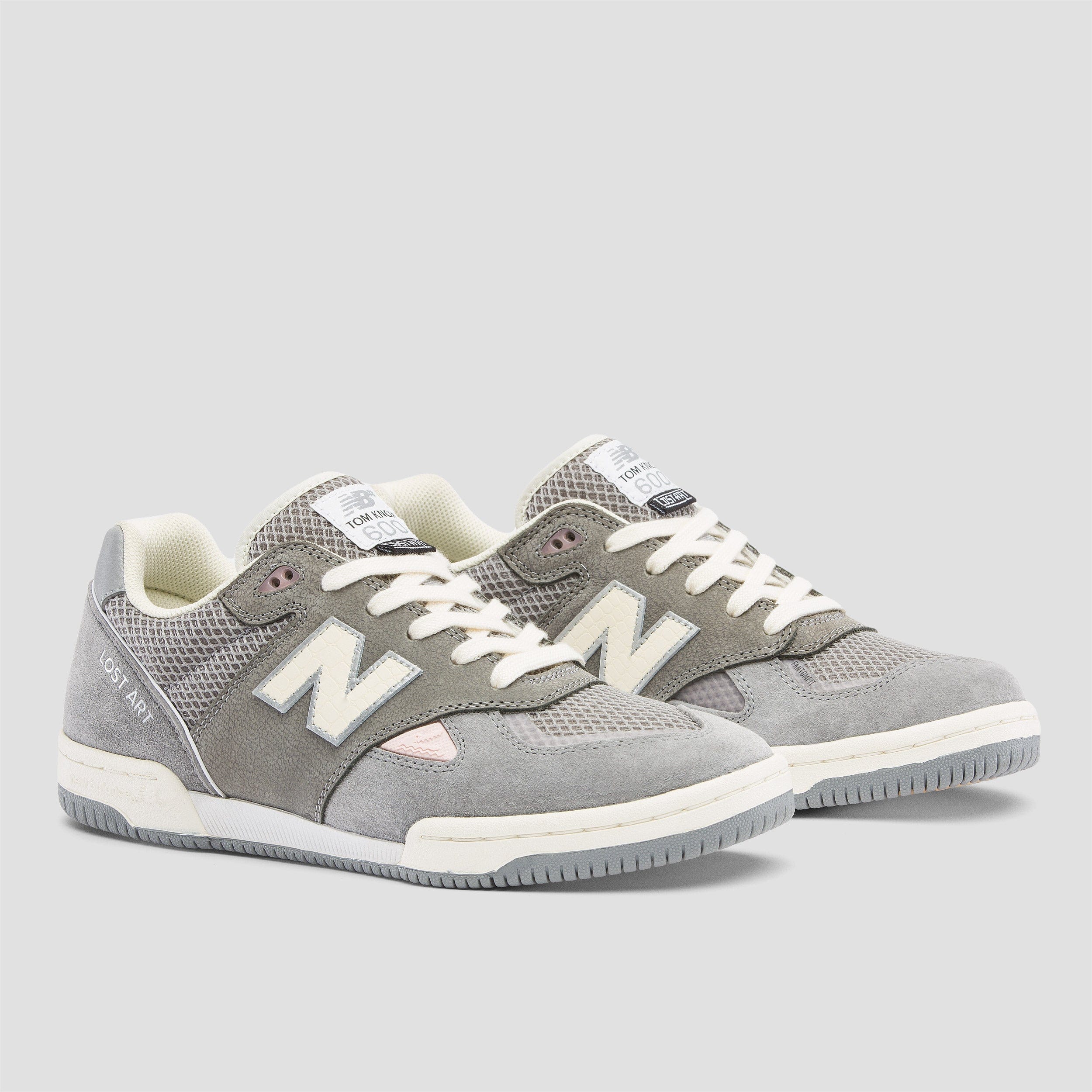 New Balance Numeric x Lost Art 600 Tom Knox Skate Shoes Grey