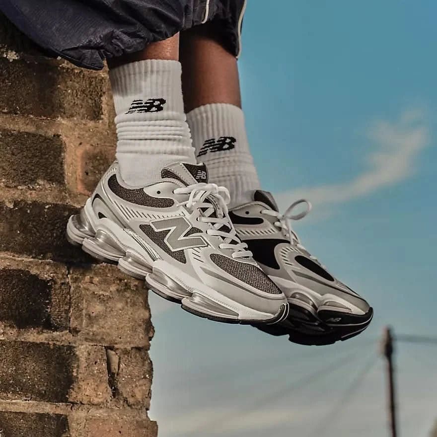 New Balance ABZORB 2000 – Silver / Black