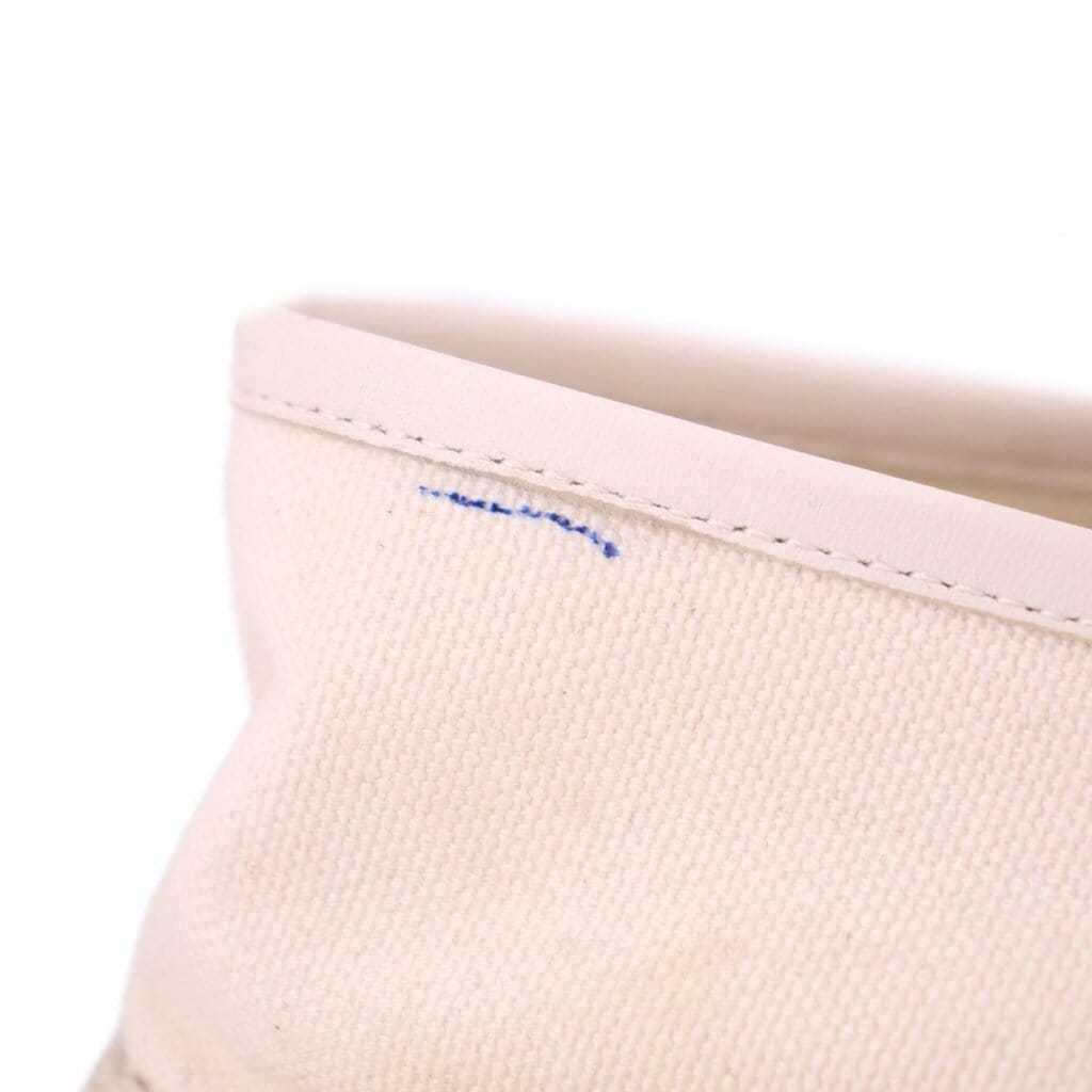 Gucci CANVAS LOGO FLATS CREAM 38 EU | 8 US