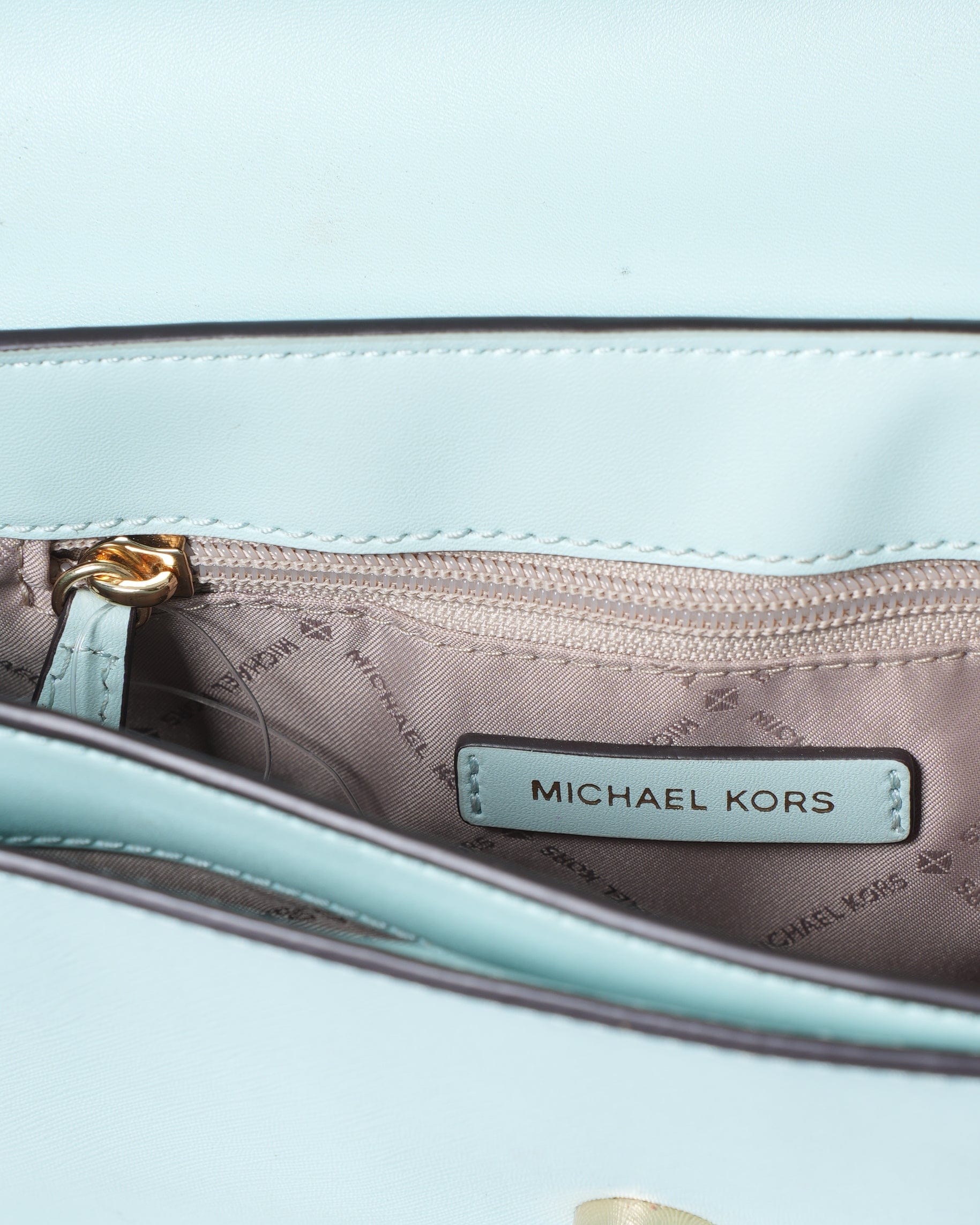 MICHAEL KORS Carmen Medium Convertible Shoulder Bag