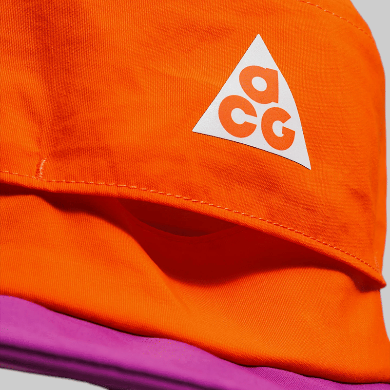 Nike ACG Apex Bucket Hat - Safety Orange/Vivid Purple