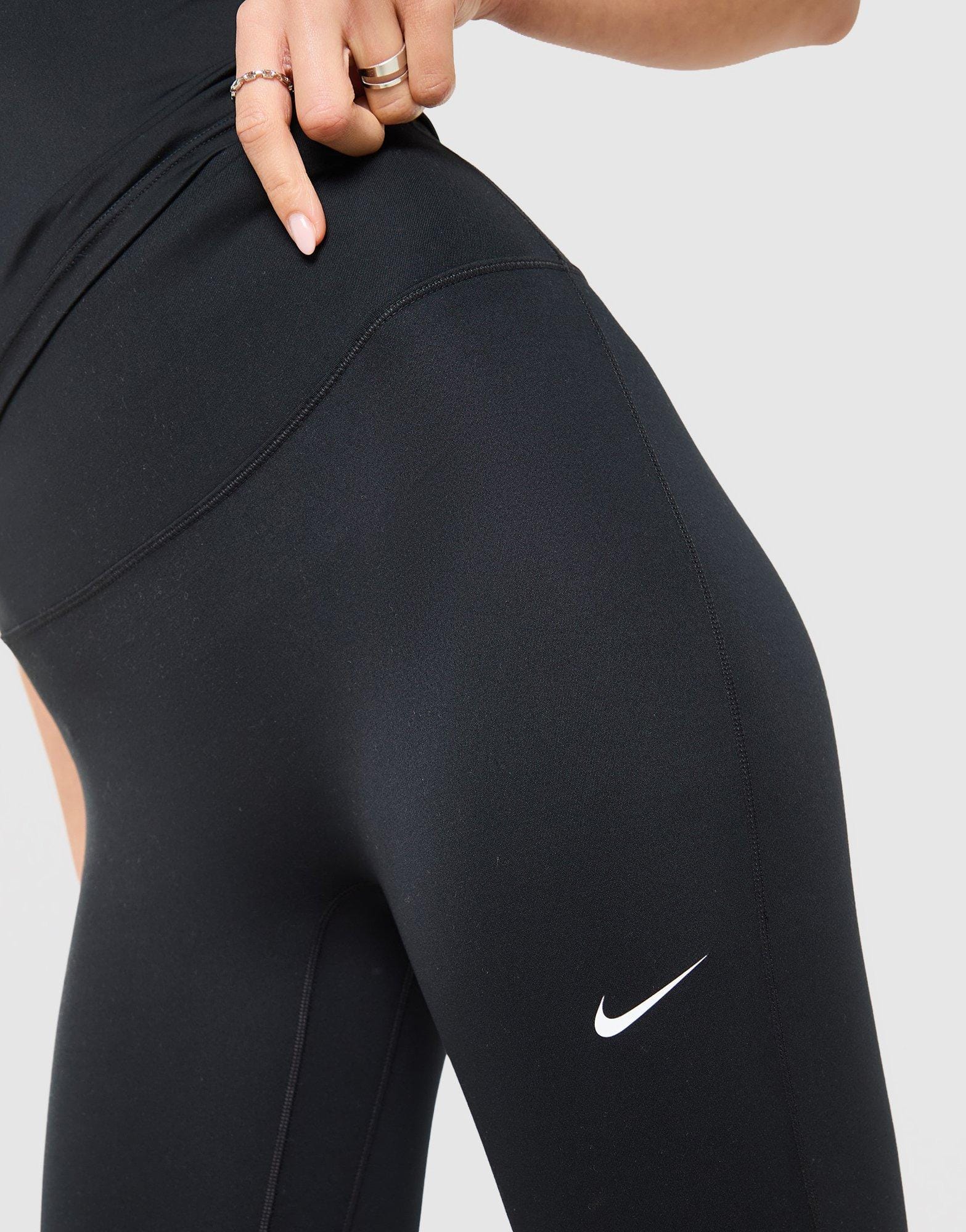 Nike Training One High - Waisted Capri Leggings