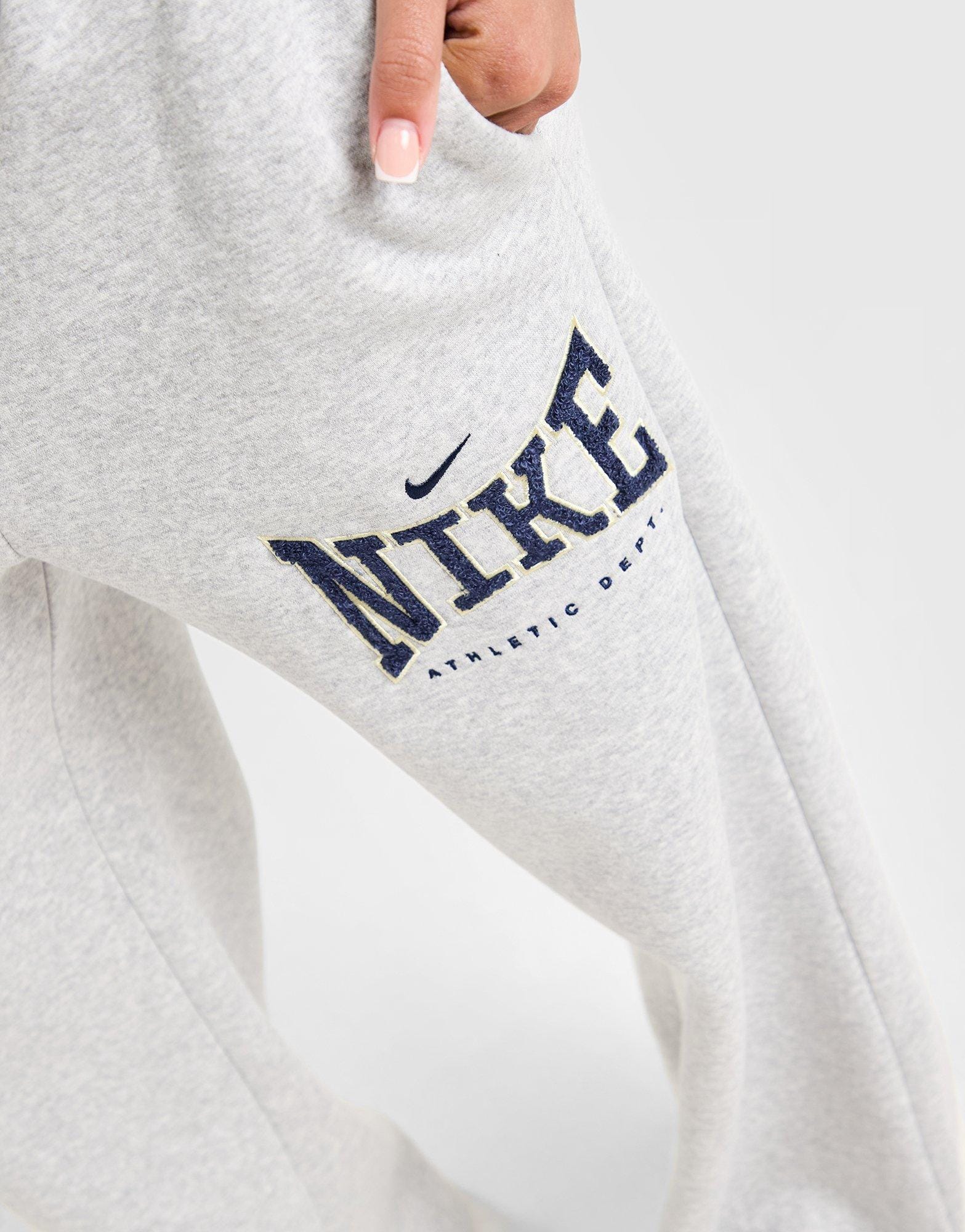 Nike Classics Graphic Phoenix Wide Leg Joggers