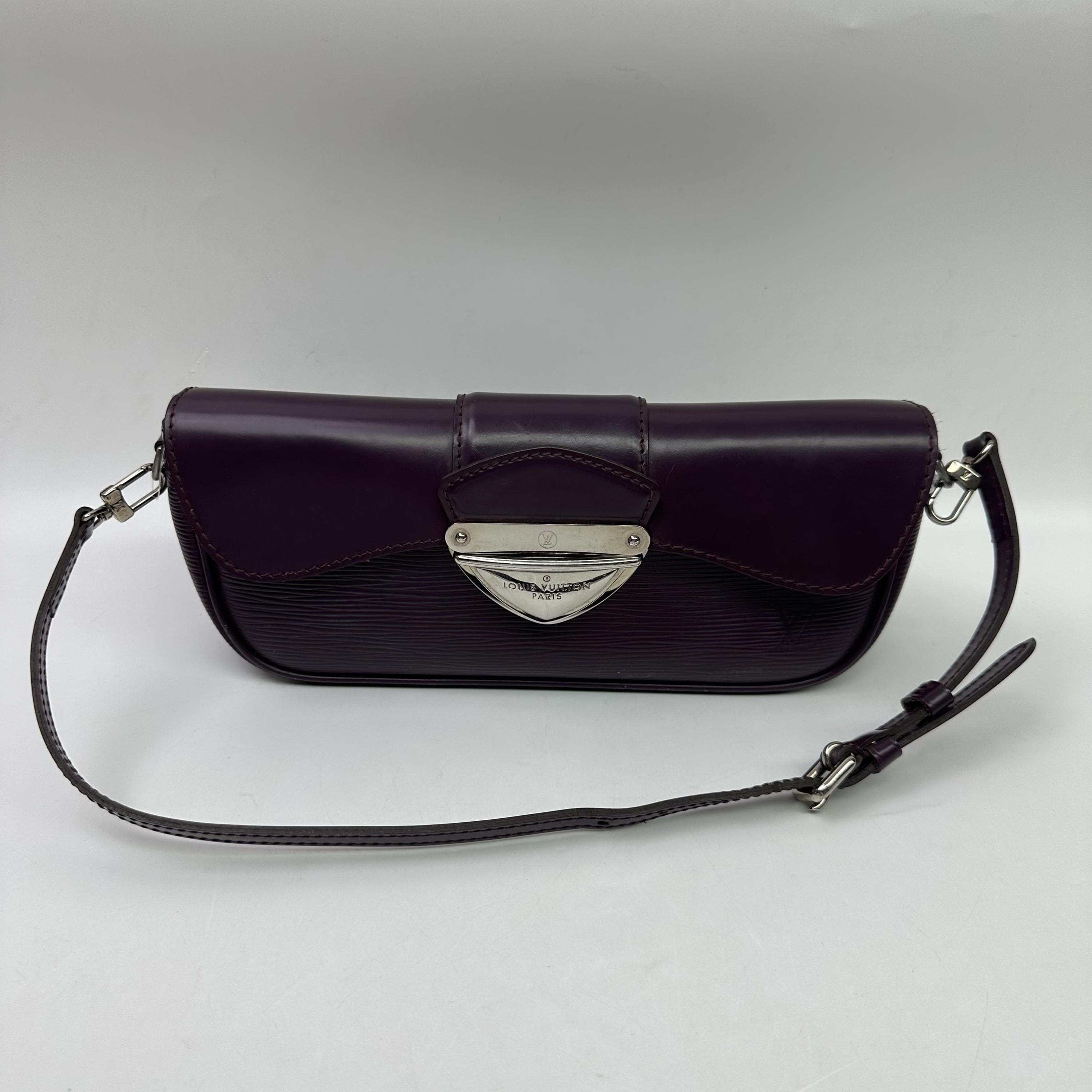 Louis Vuitton Epi Leather Pochette Shoulder Bag C351207