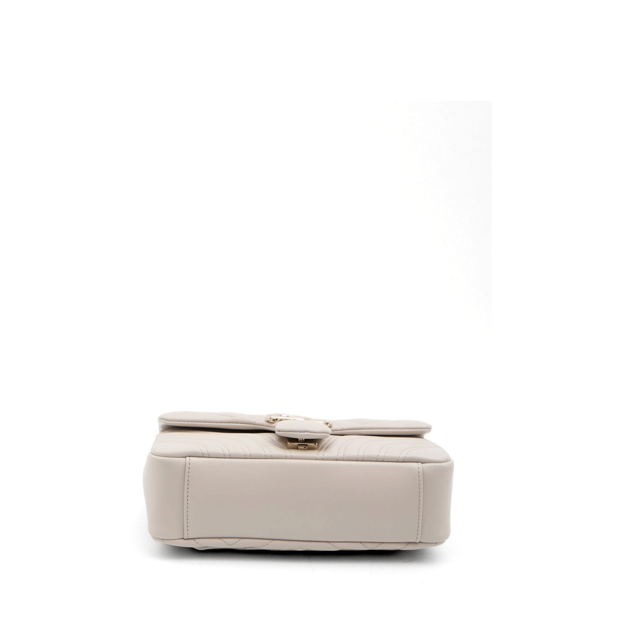 Gucci GG Marmont Medium Matelassé Chevron Nappa Leather Shoulder Bag - Light Grey