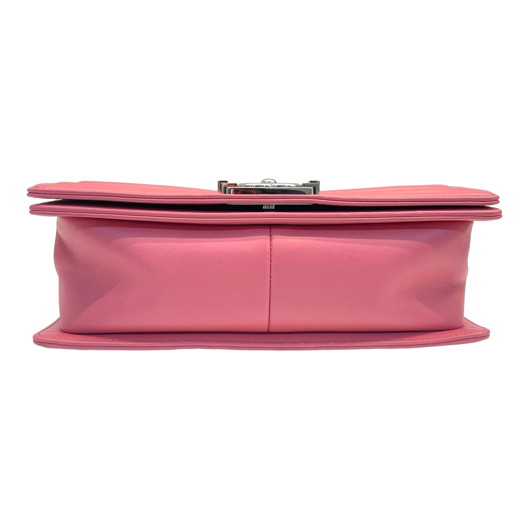 Chanel Boy Bag Medium Pink Lambskin