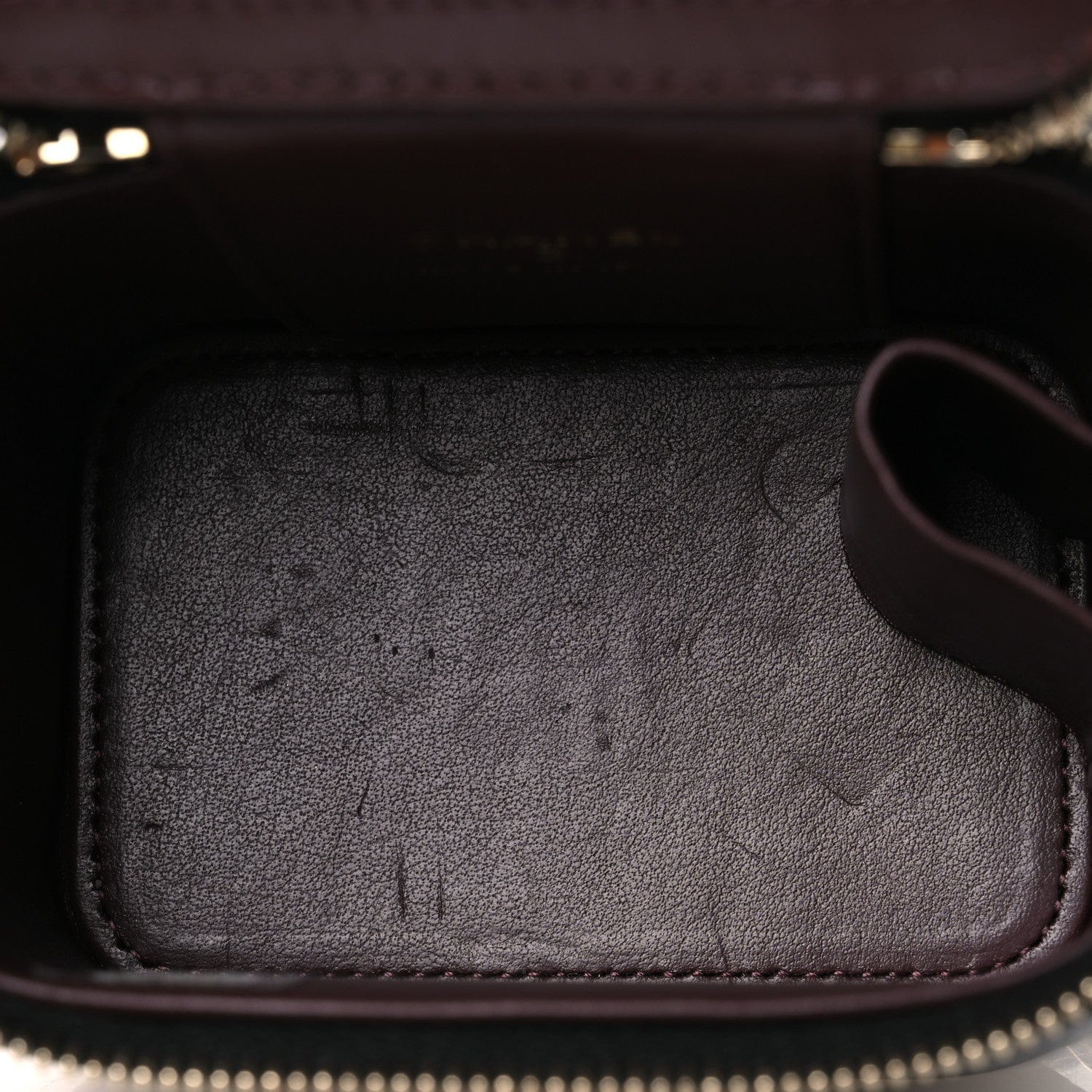 Chanel Caviar Quilted Mini Vanity Case With Chain Black