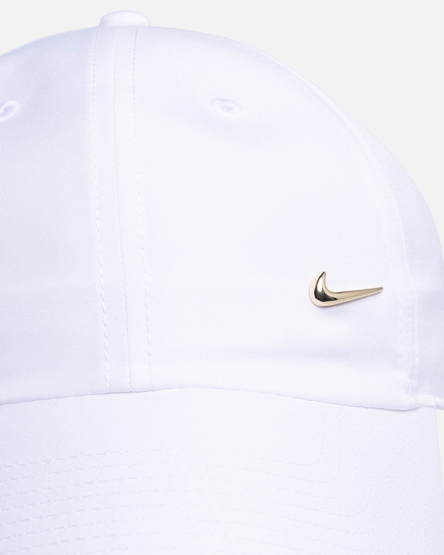 Nike Dri - FIT Club Unstructured Metal Swoosh Strapback Cap White