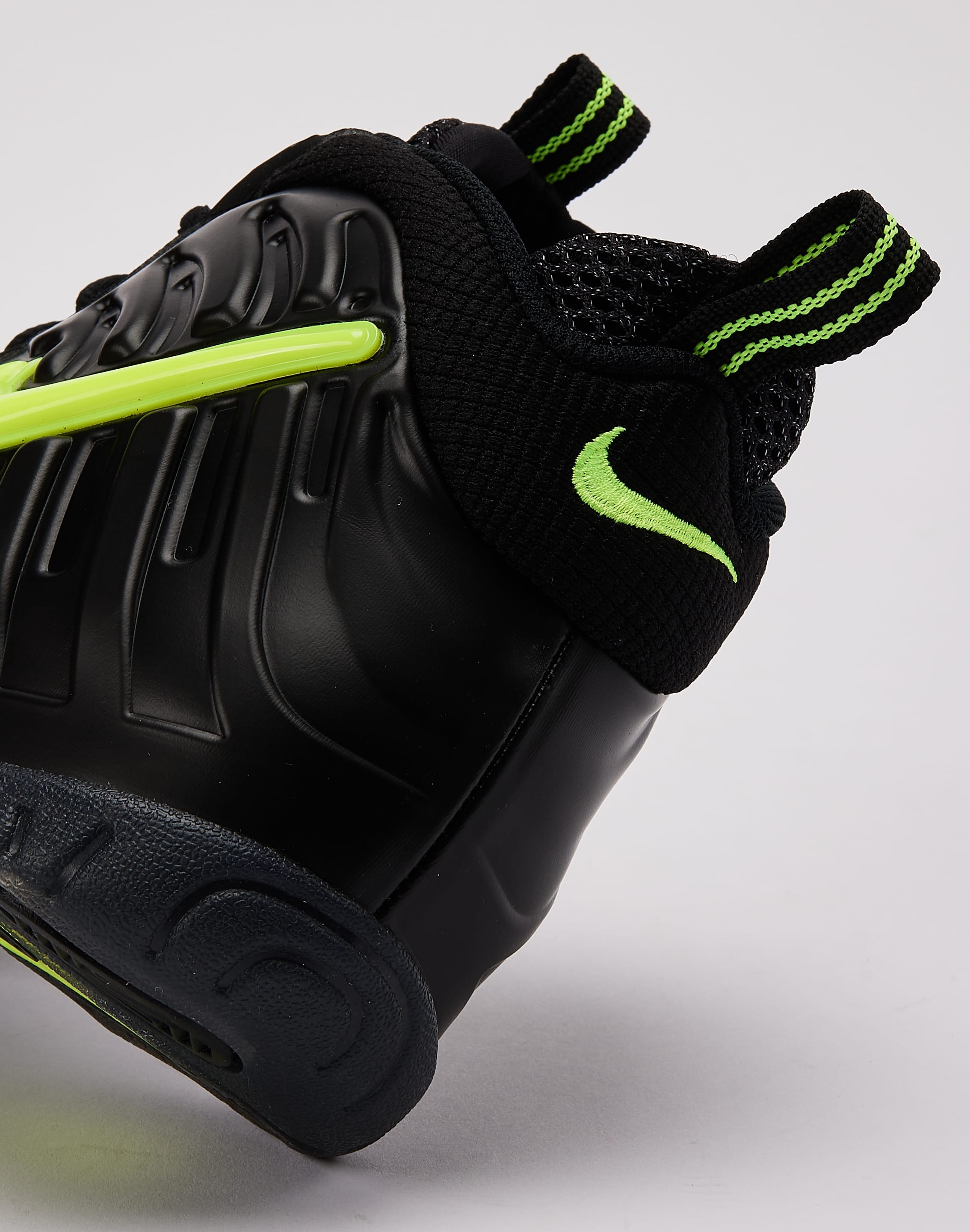 Nike Little Posite Pro Grade - School