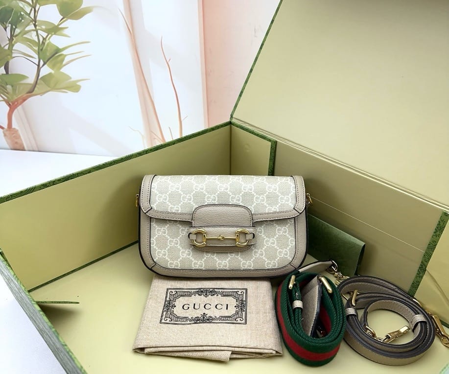 Gucci Beige GG Supreme Horsebit 1955 Shoulder Bag 20556773