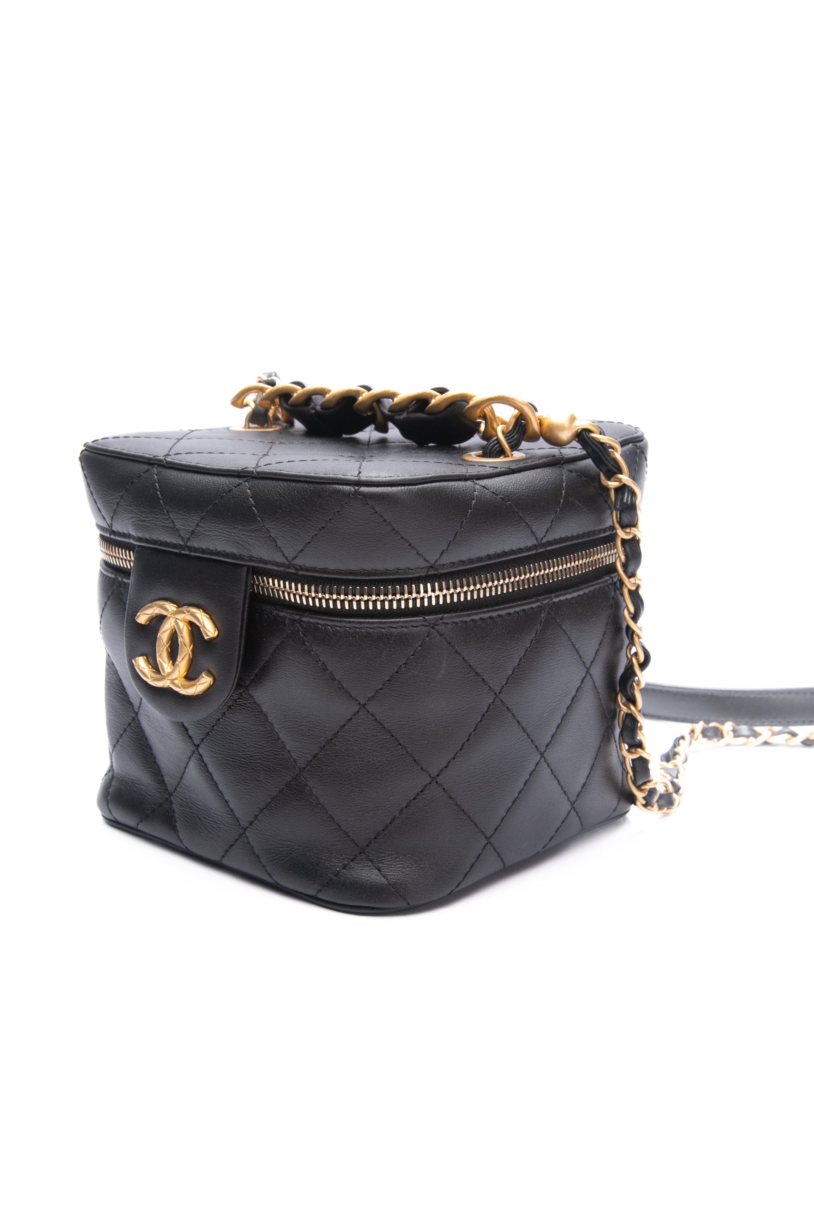 CHANEL Black Quilted Goatskin Chain Small Vanity Case