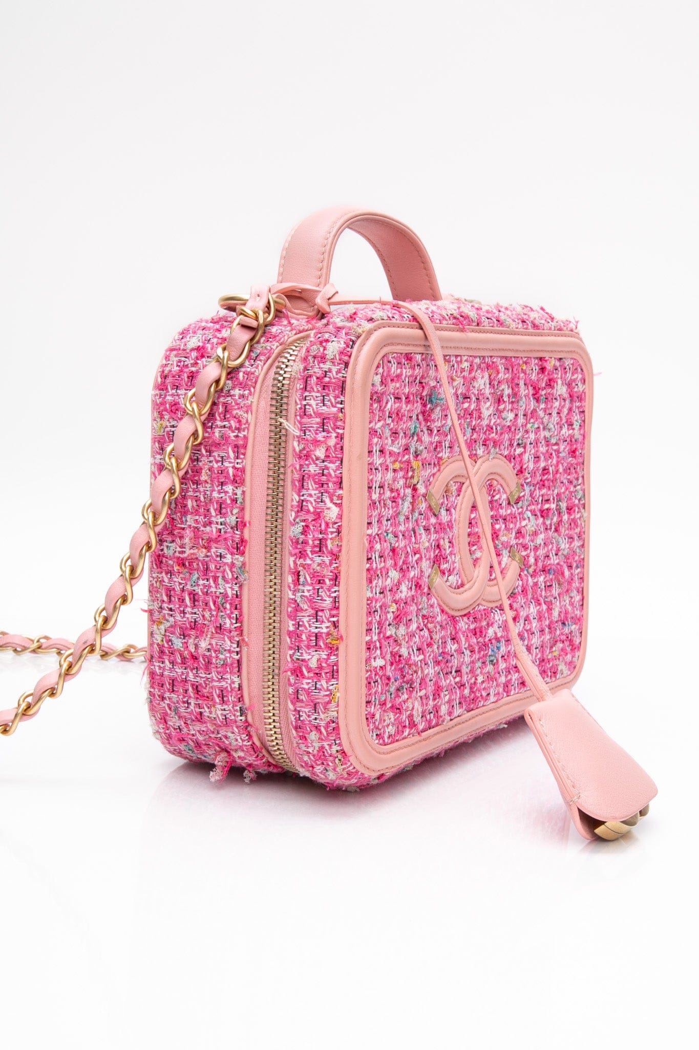 CHANEL Pink Tweed Quilted Medium CC Filigree Vanity Case