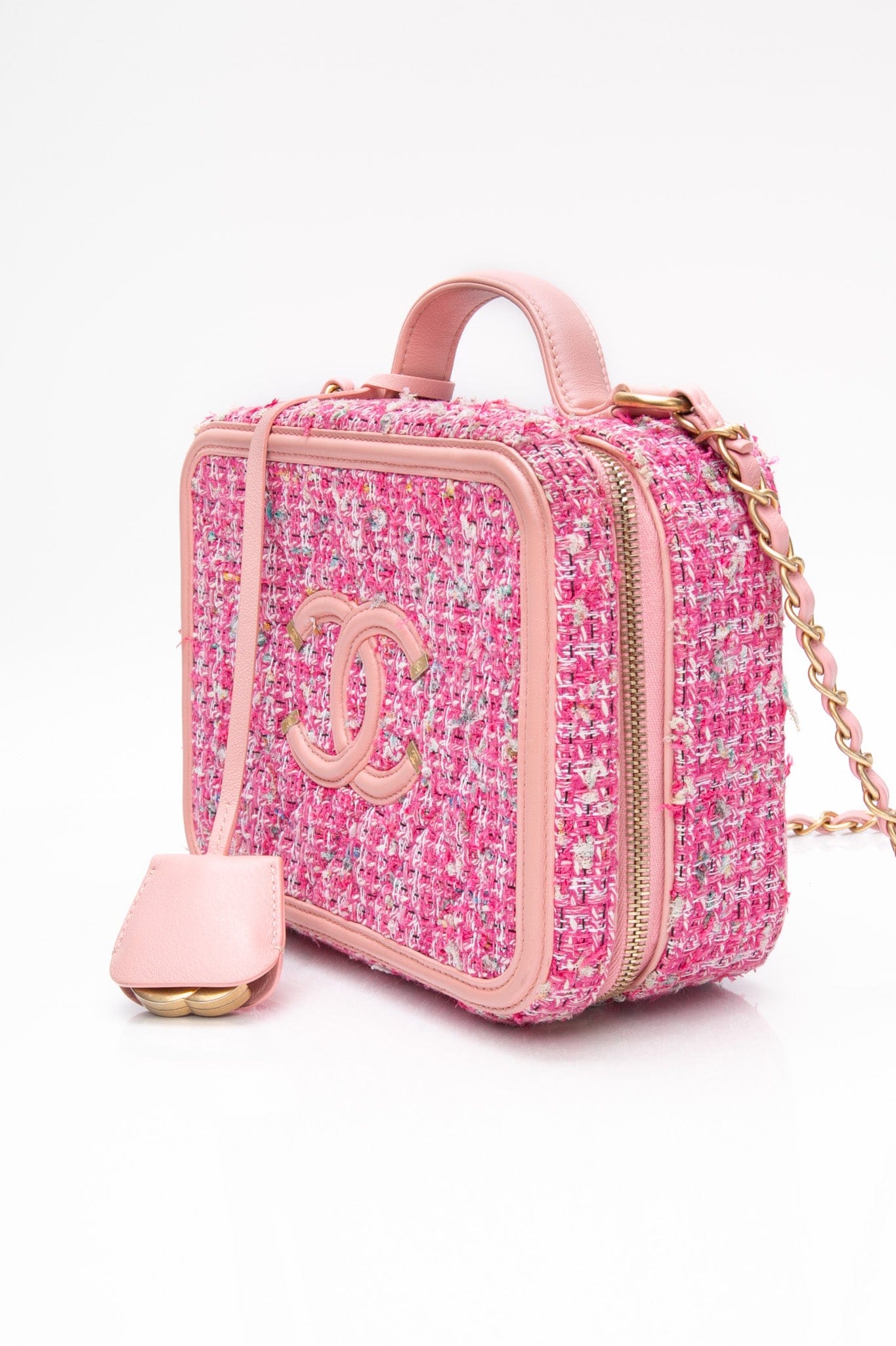 CHANEL Pink Tweed Quilted Medium CC Filigree Vanity Case