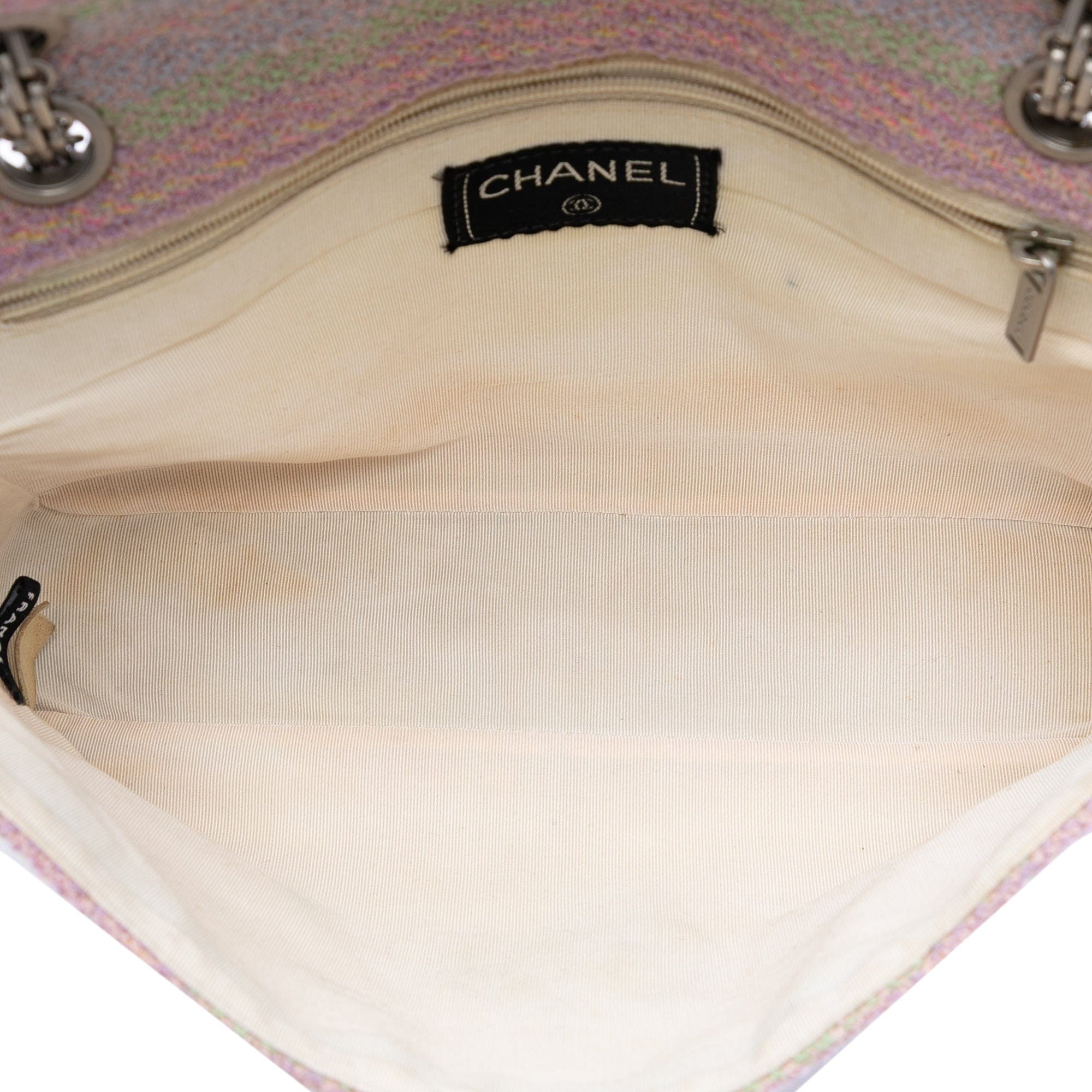 Chanel Quilted Tweed Reissue 2.55 Single Flap 225