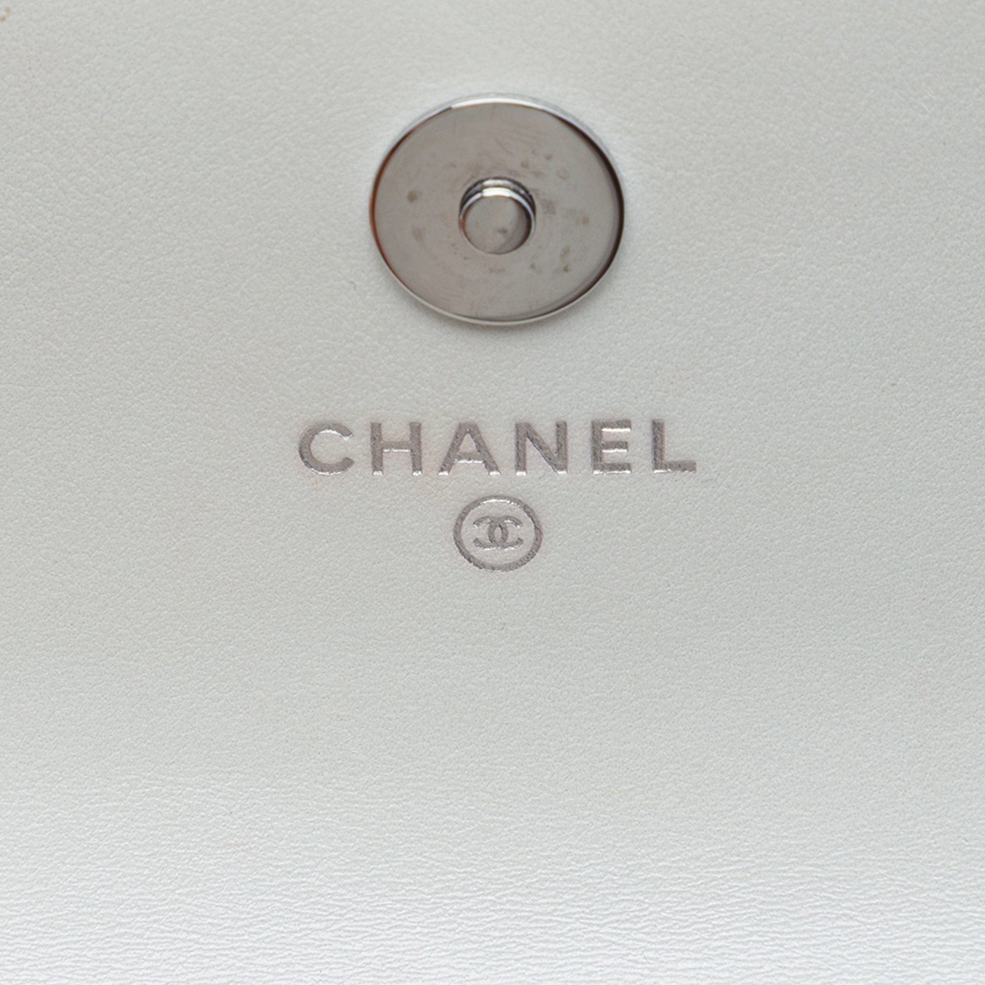 Chanel CC Quilted Lambskin Maxi Pearl Chain Strap