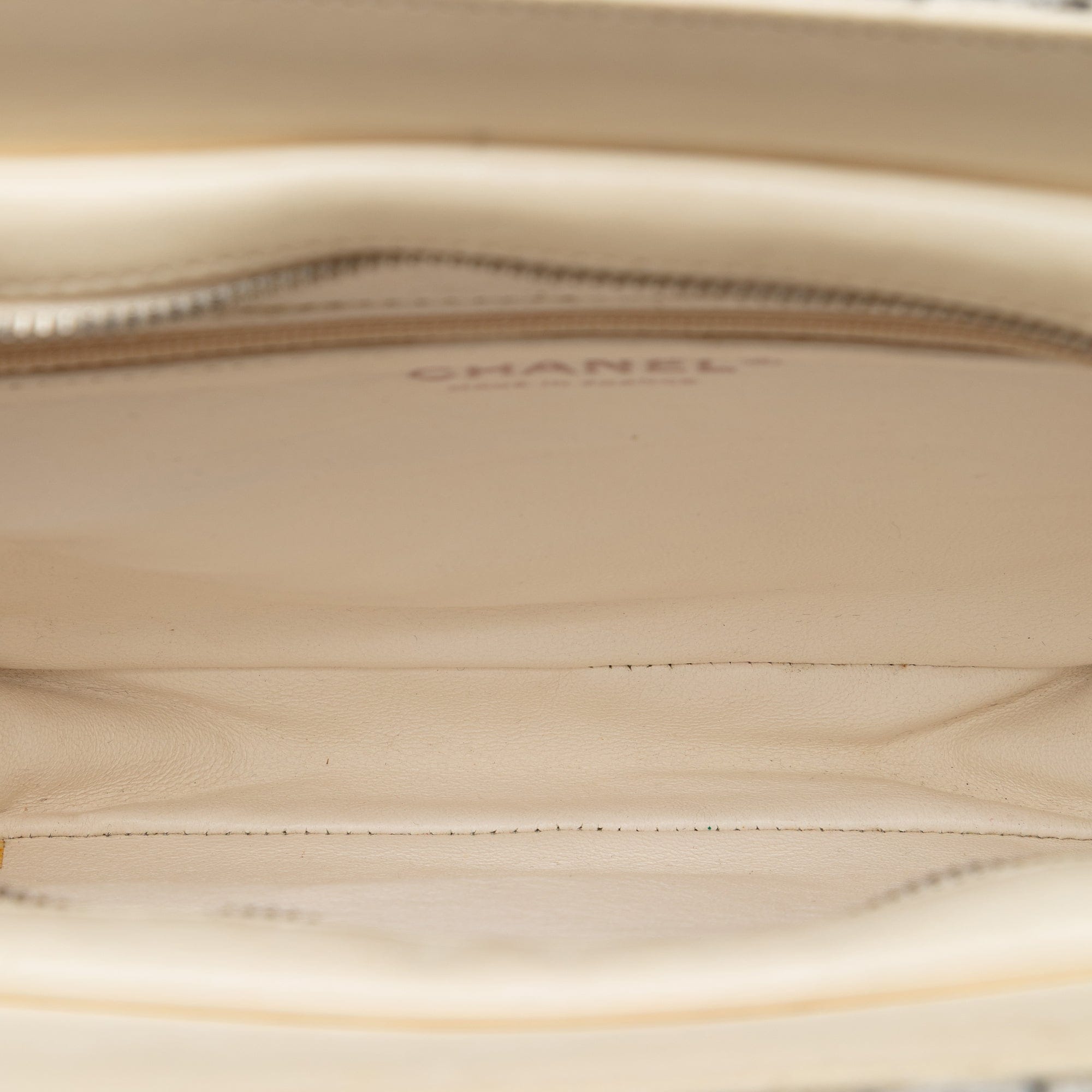 Chanel Tweed and Resin Zipped Shopping Bag