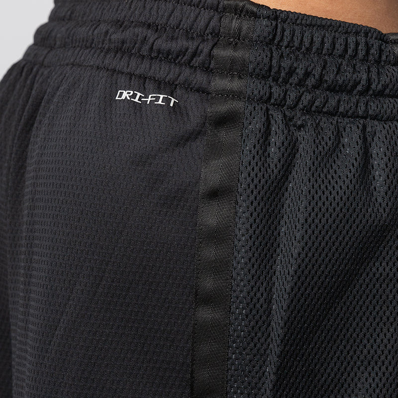 Nike Kobe Basketball Short - Black/Metallic Gold