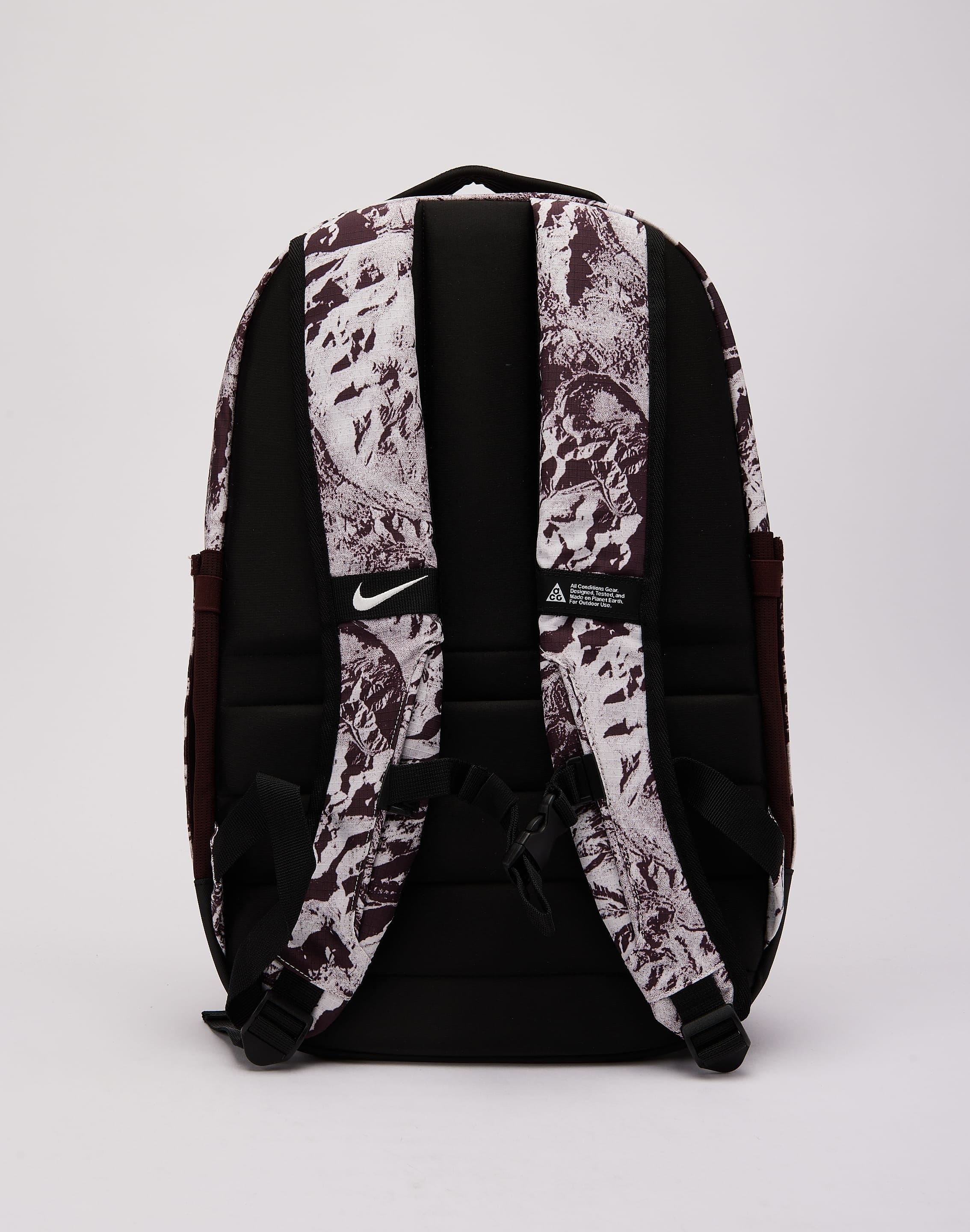 Nike ACG Explore Backpack