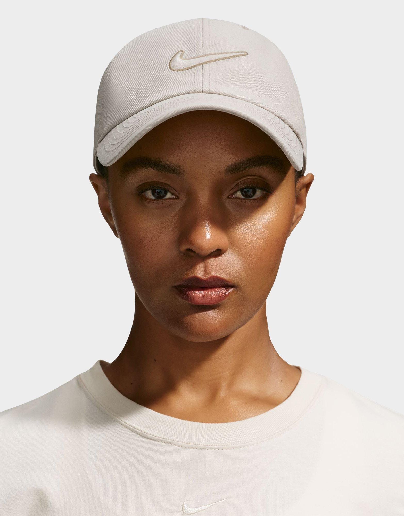 Nike Club Unstructured Swoosh Cap
