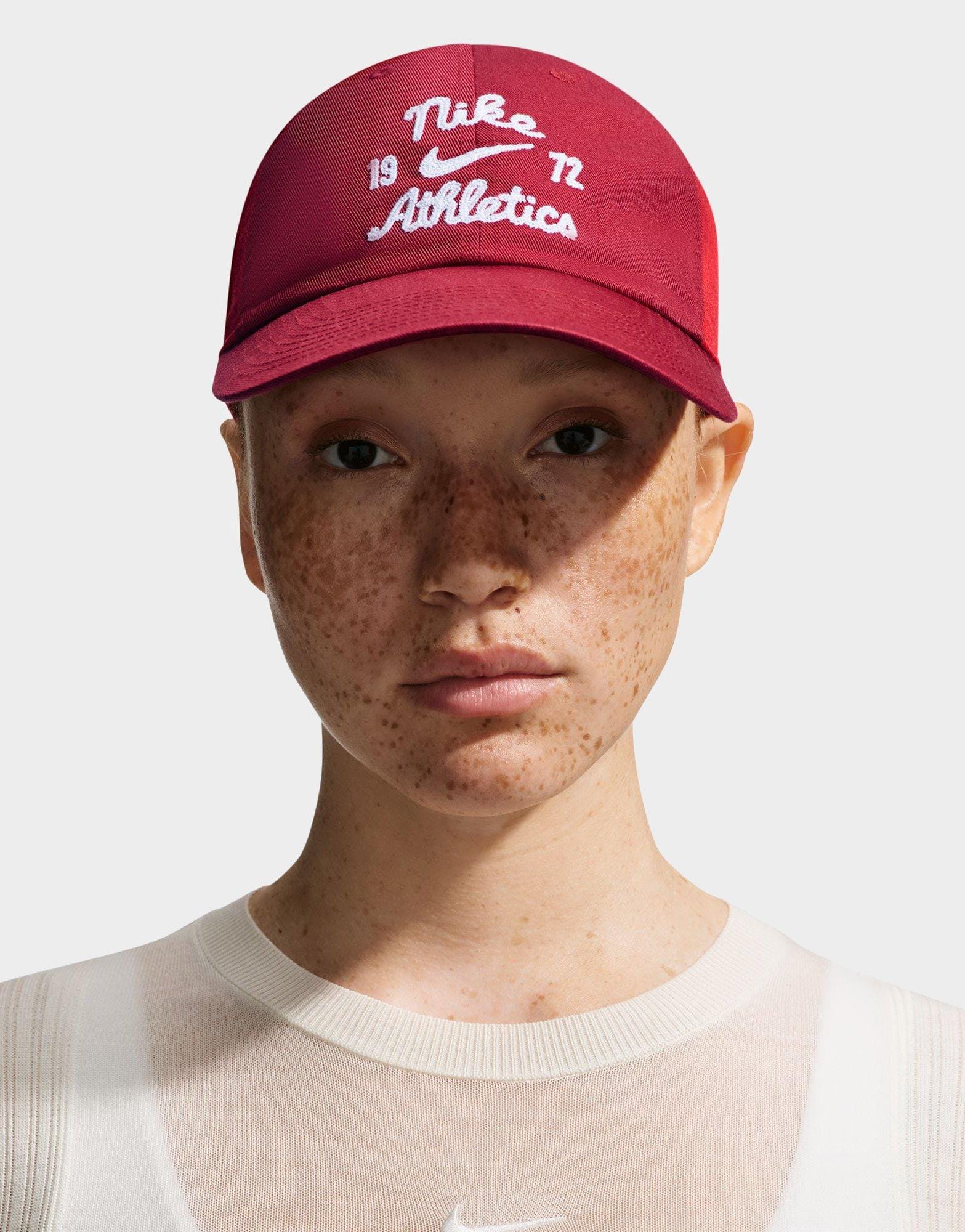 Nike Club Unstructured Cap