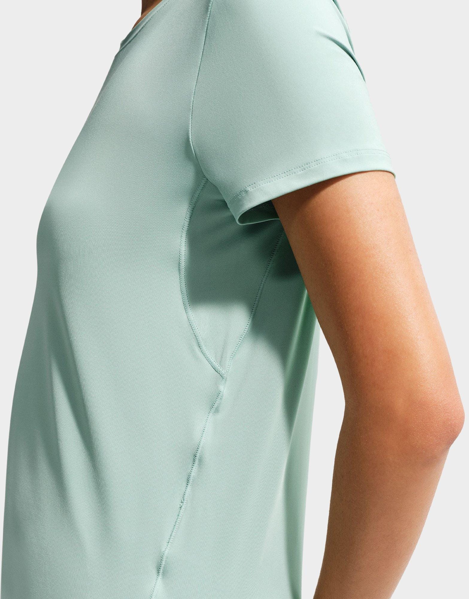 Nike Dri - FIT Short - Sleeve Top