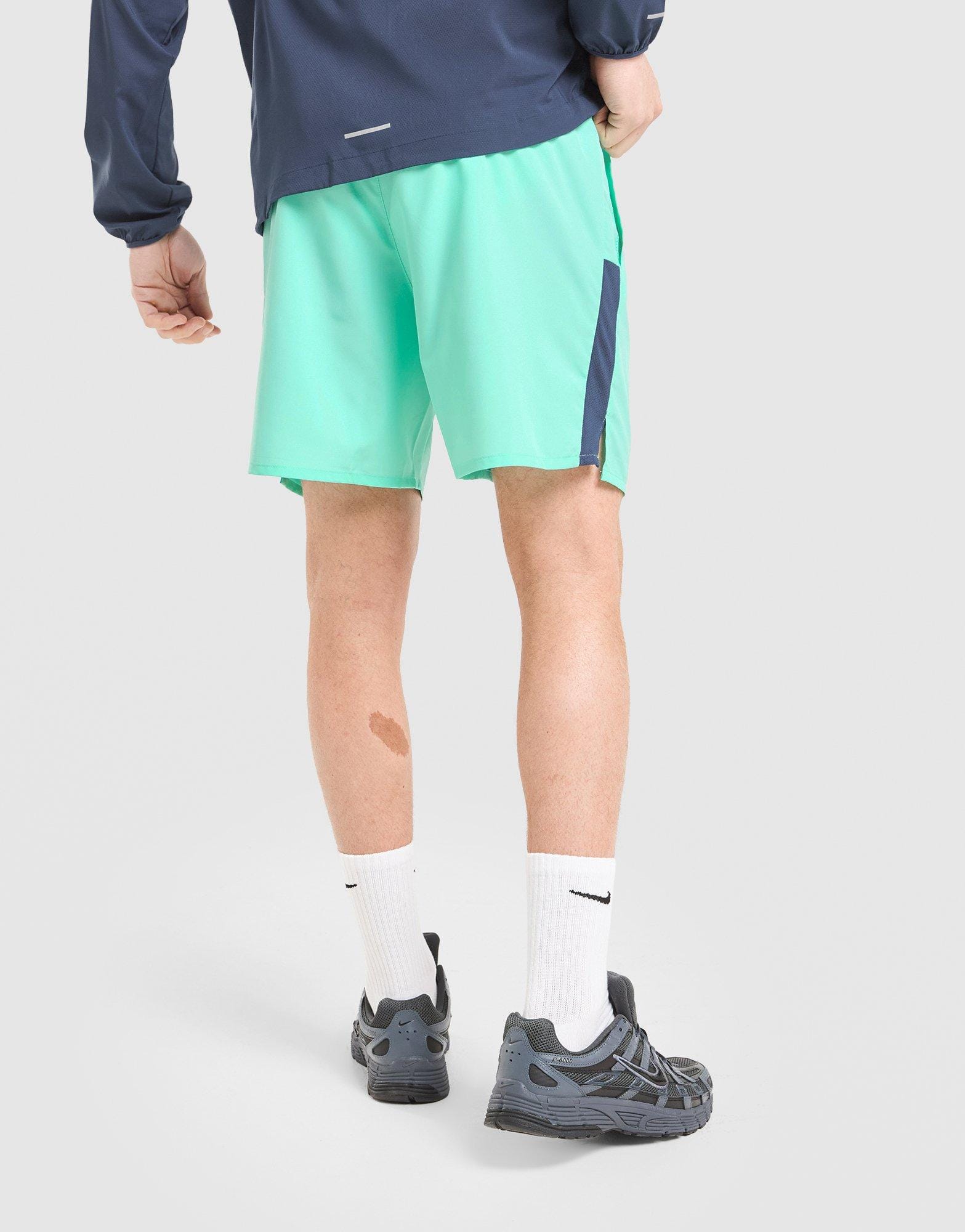Nike Challenger Shorts