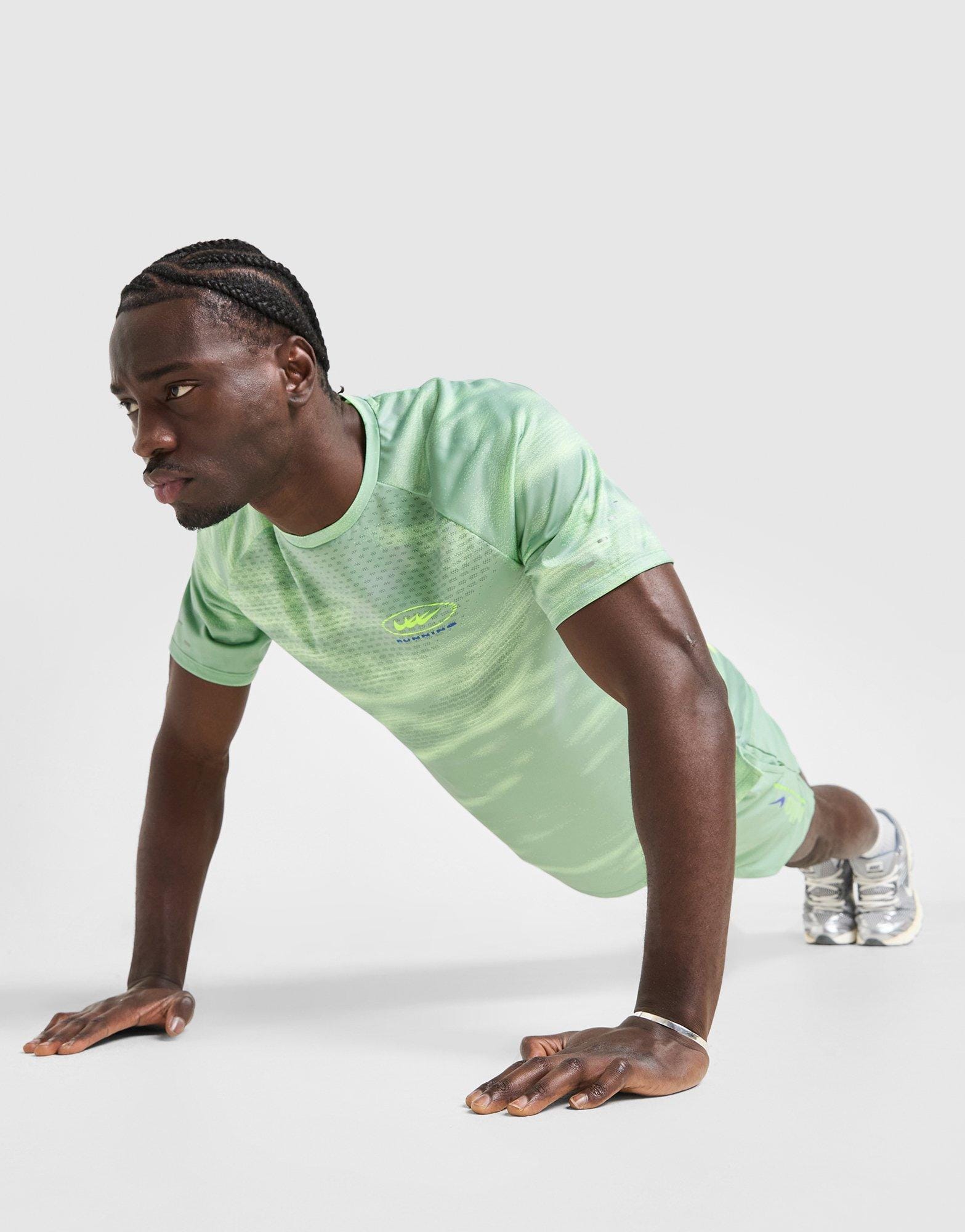 Nike Pinnacle Stride T - Shirt