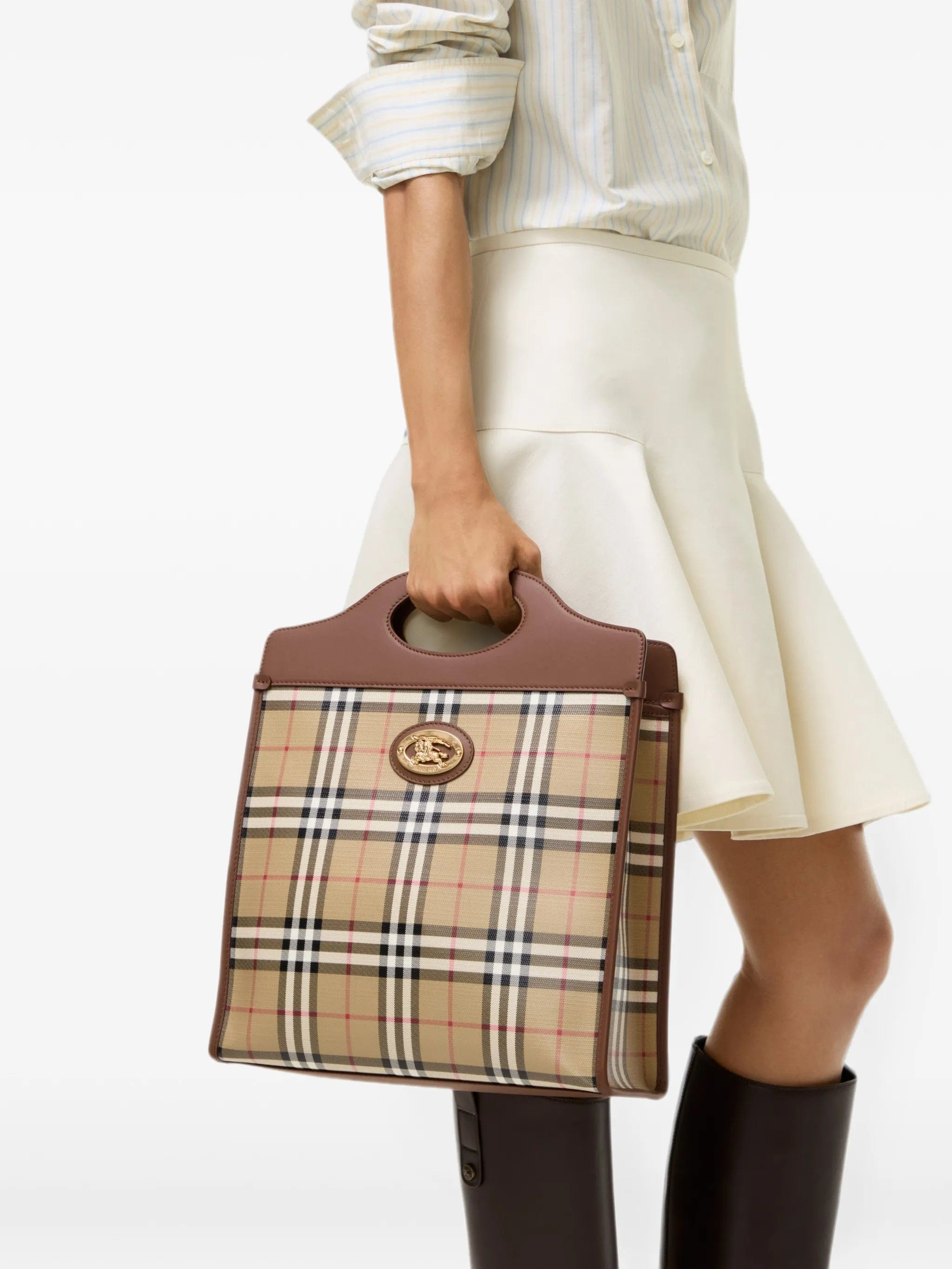 Burberry small Pocket bag