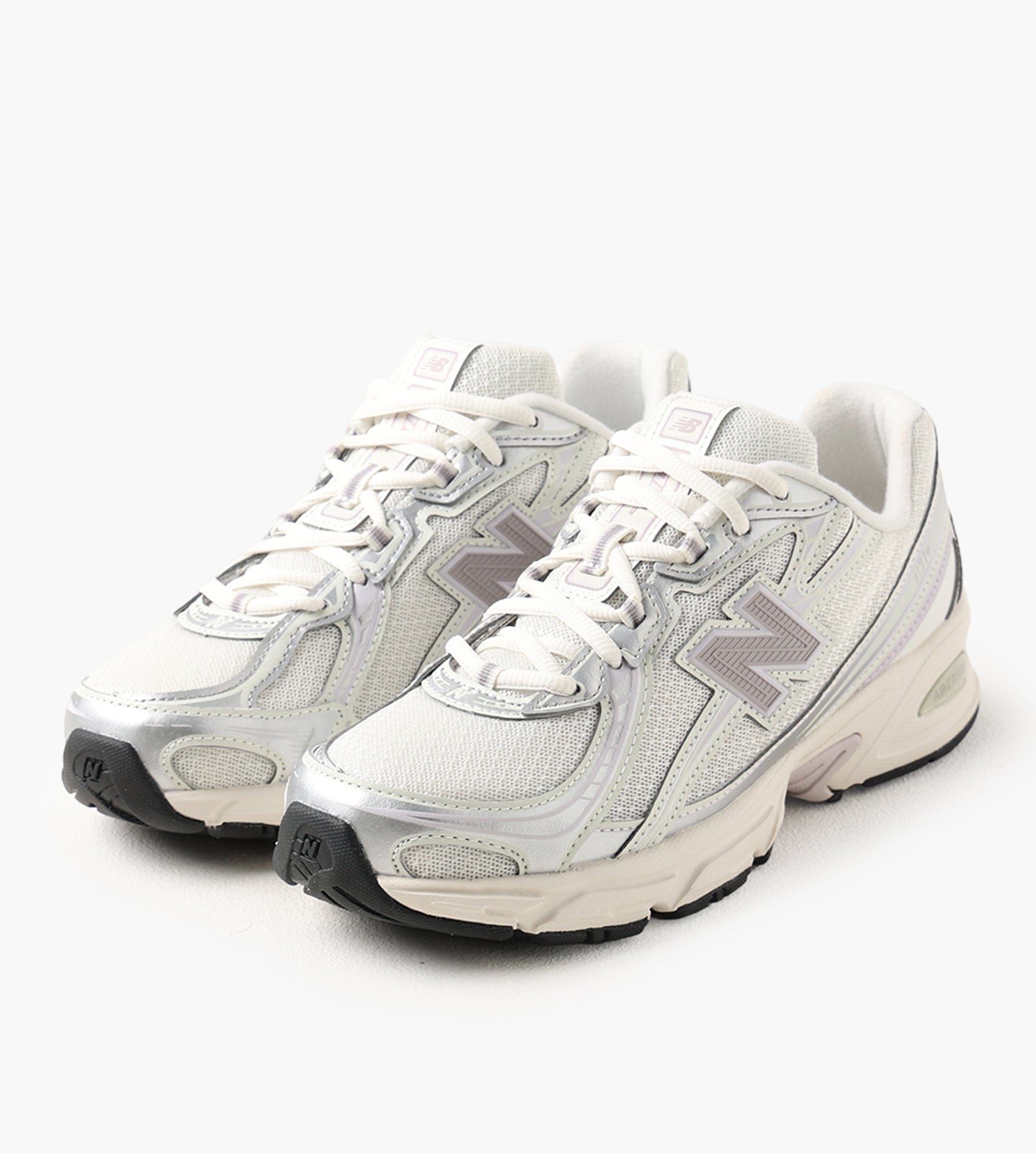New Balance U7402F3 Sea Salt