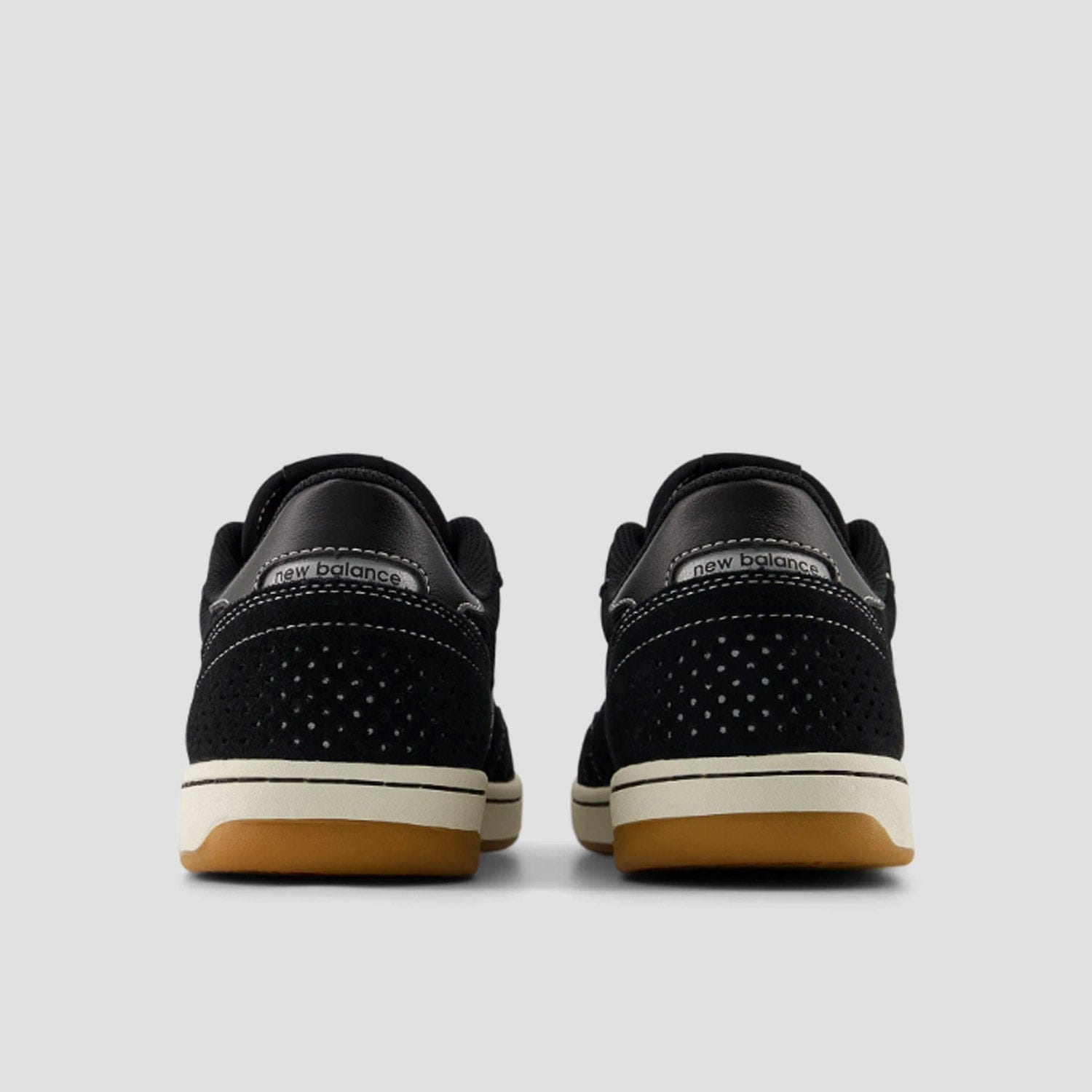 New Balance Numeric 440 V2 Skate Shoes Black / Sea Salt