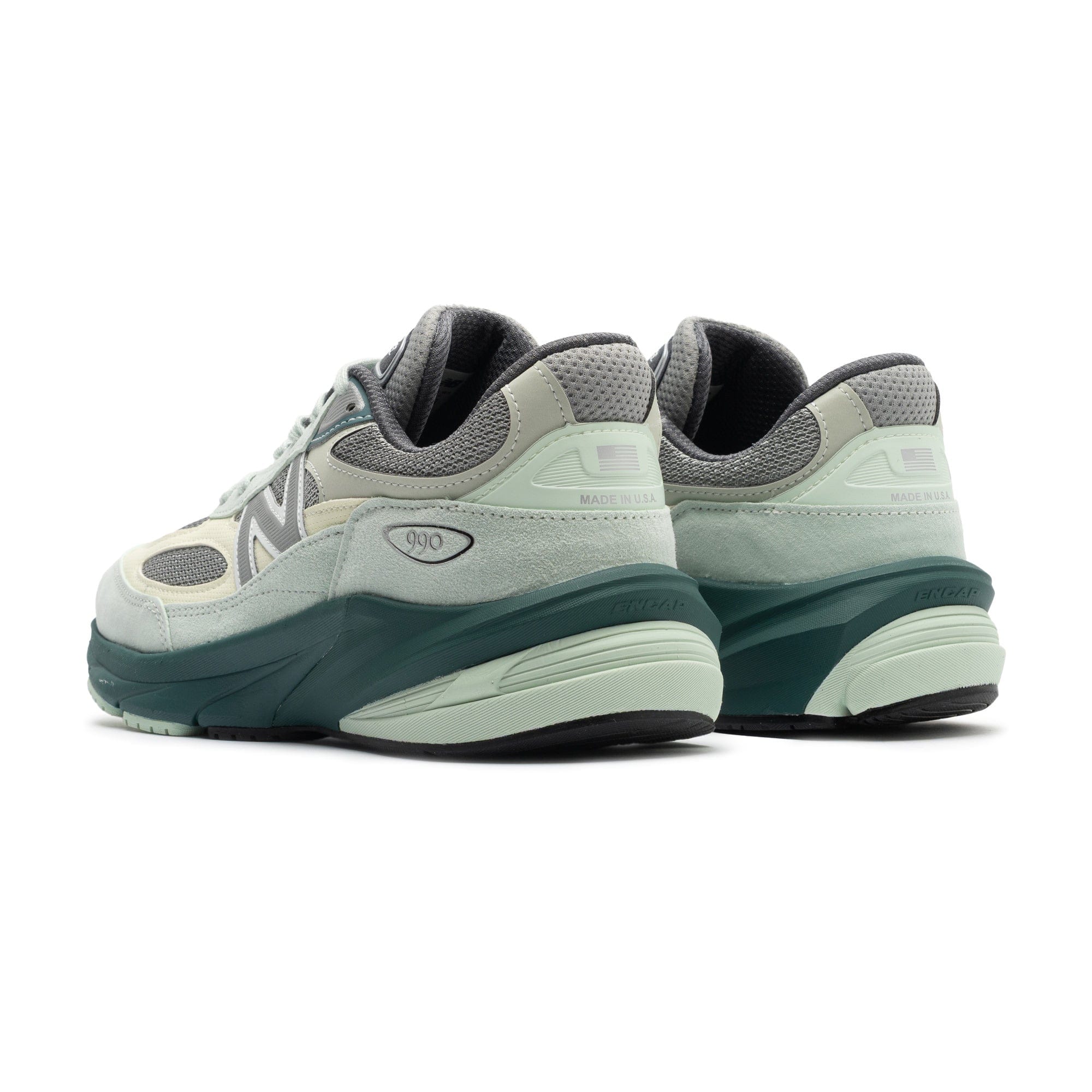 New Balance U990GT6
