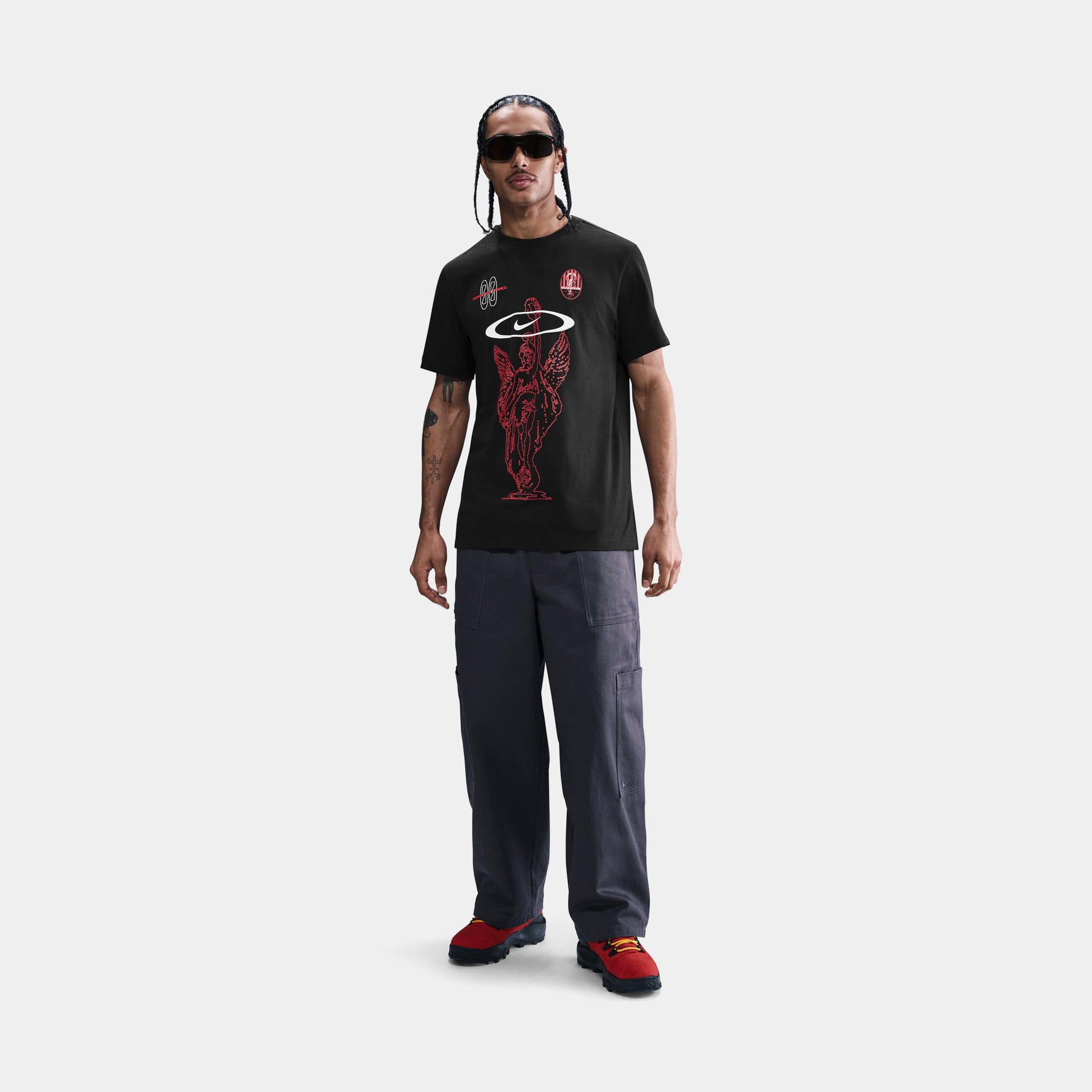 Nike NSW Victory Graphic Mens Short Sleeve Shirt (Black/Red)