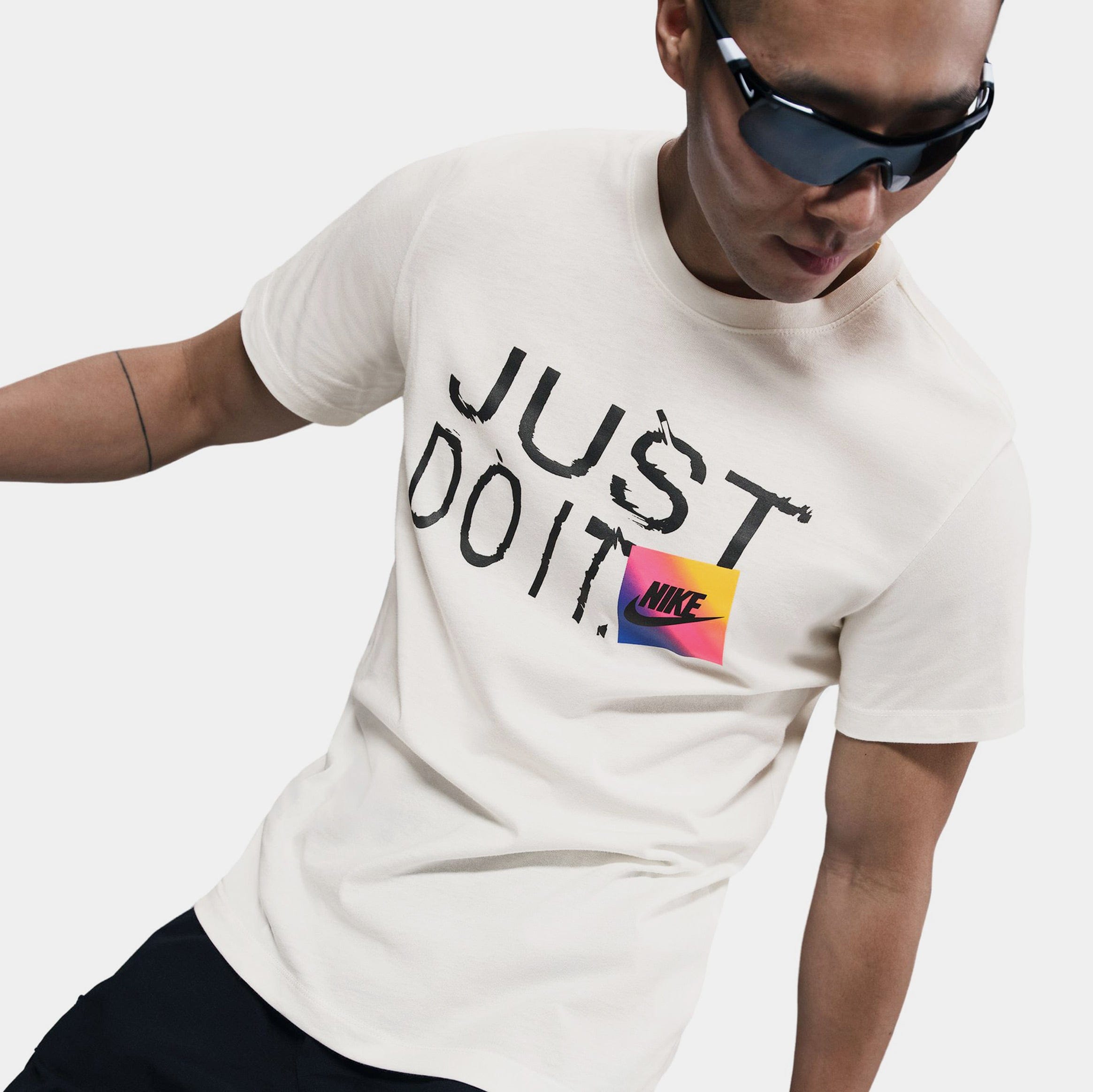 Nike NSW Just Do It Mens Short Sleeve Shirt (Sail)
