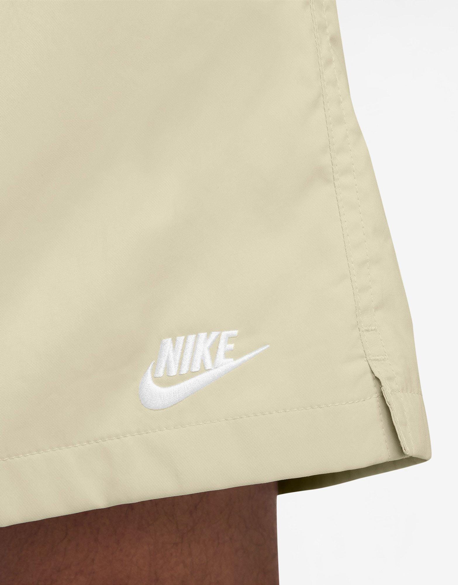 Nike Club Shorts