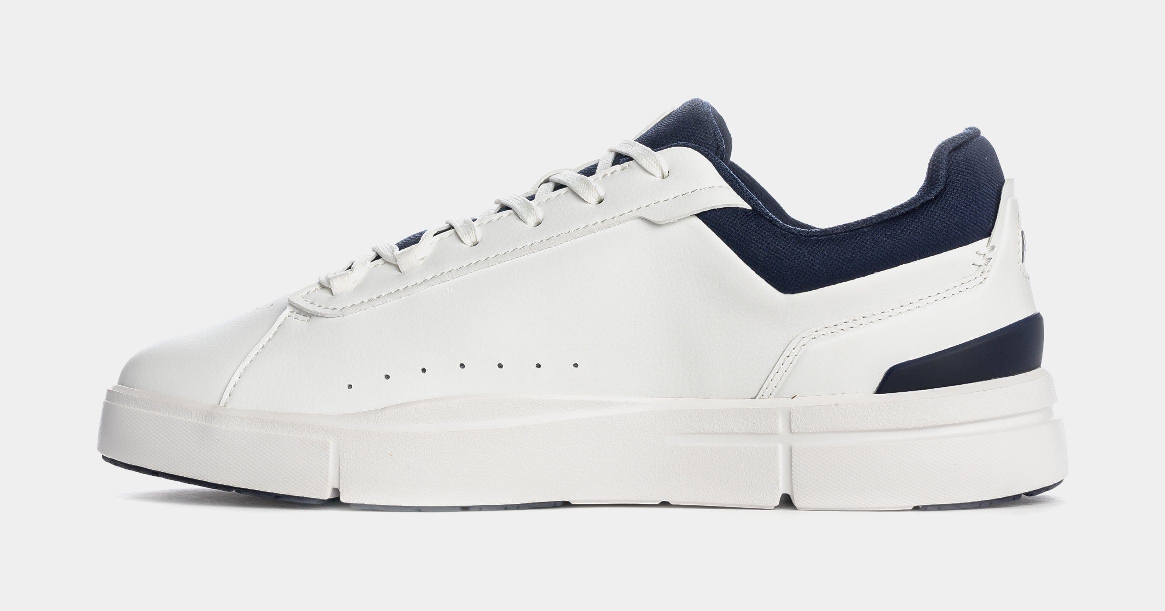 On Running The Roger Advantage Mens Lifestyle Shoes (White/Midnight) Free Shipping
