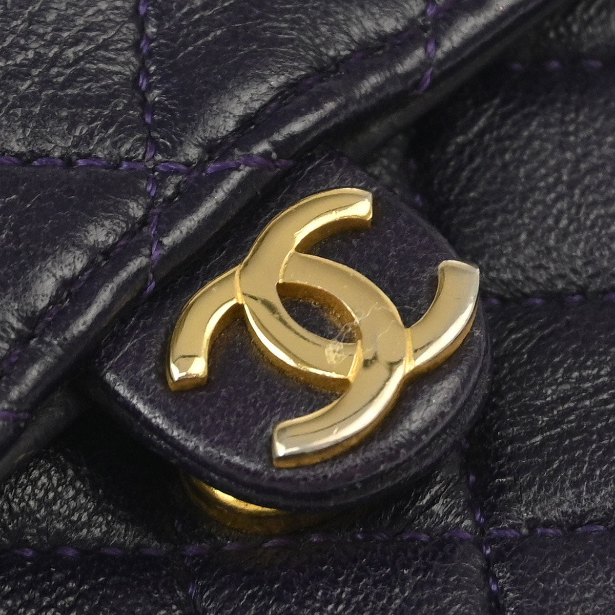 Chanel 1989 - 1991 Dark Purple Lambskin Micro Chain Shoulder Bag Pouch