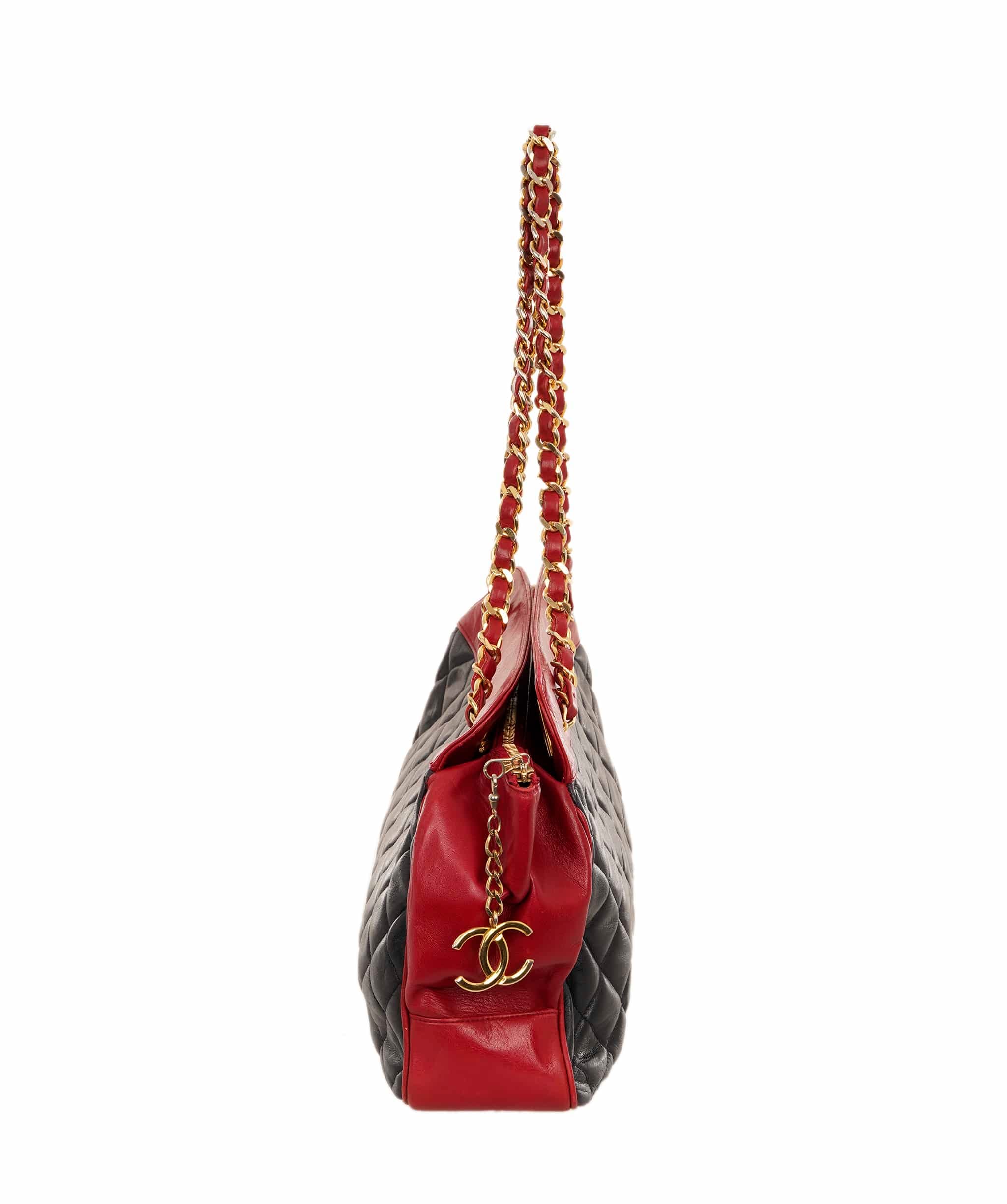 Chanel Chanel Bicolor Shoulder Bag Red/Navy - NAVY ALC4161