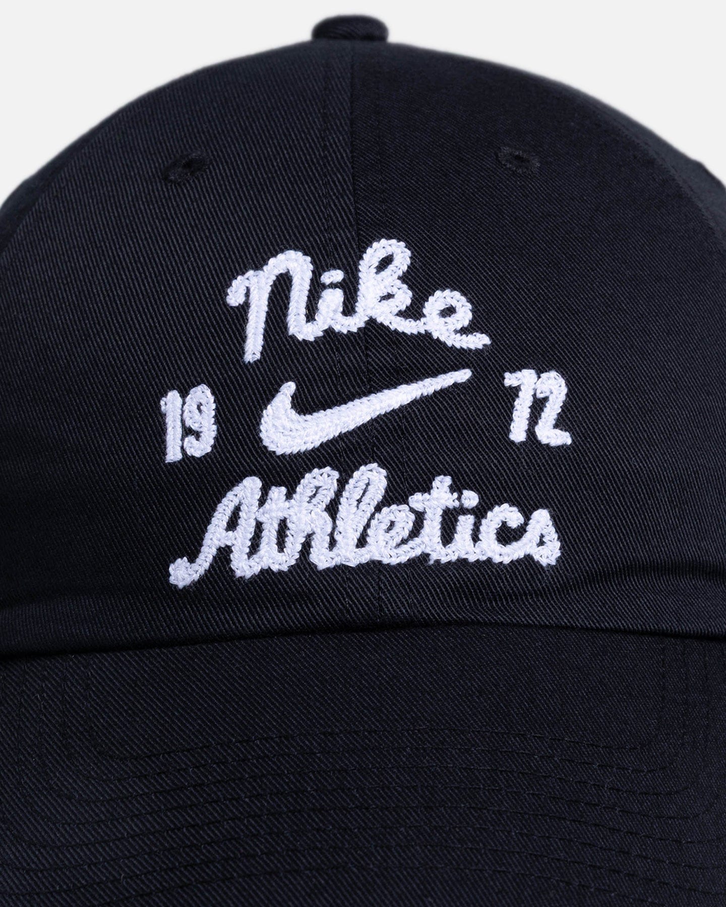 Nike Club Unstructured Strapback Cap Black/Black/White