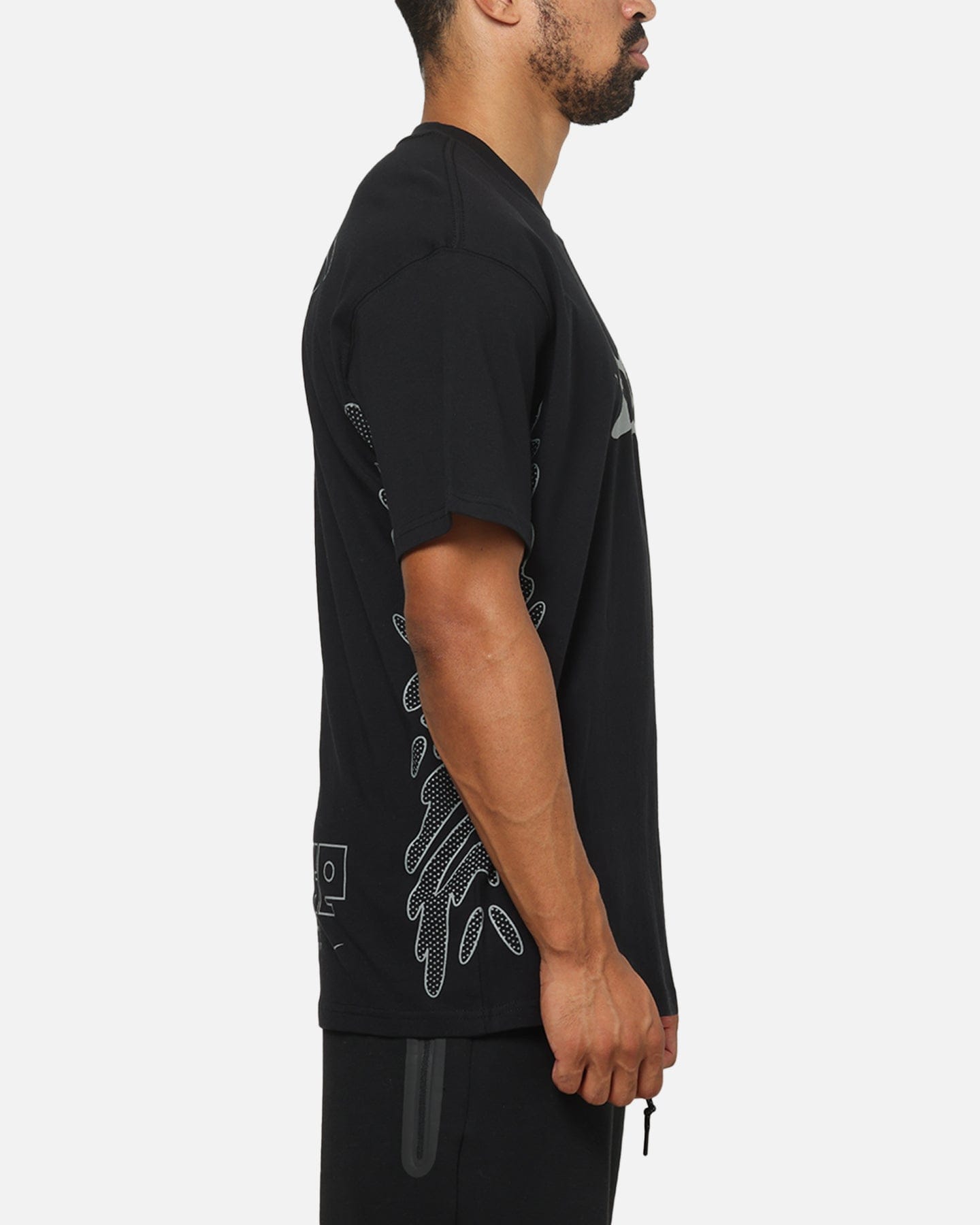 Nike Sportswear Reflective Cycle T - Shirt Black