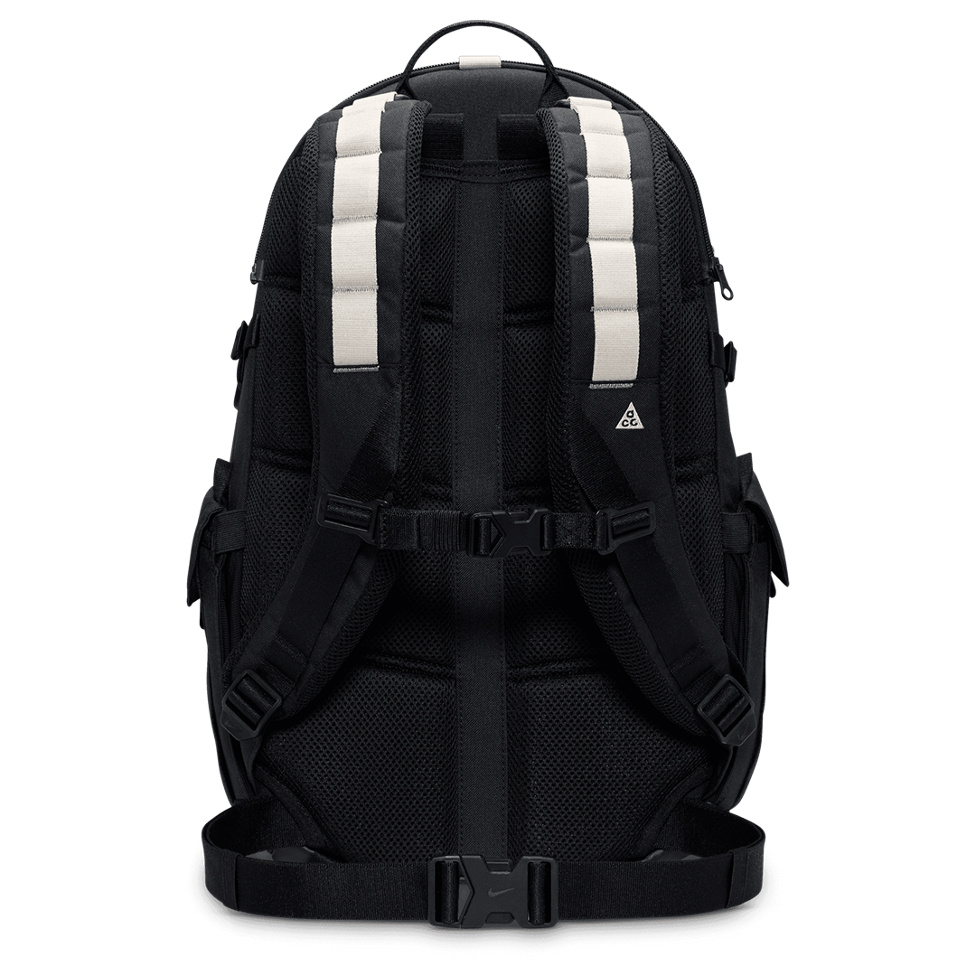 Nike ACG DAYMAX BACKPACK 25 l BLACK / COLLEGE GREY